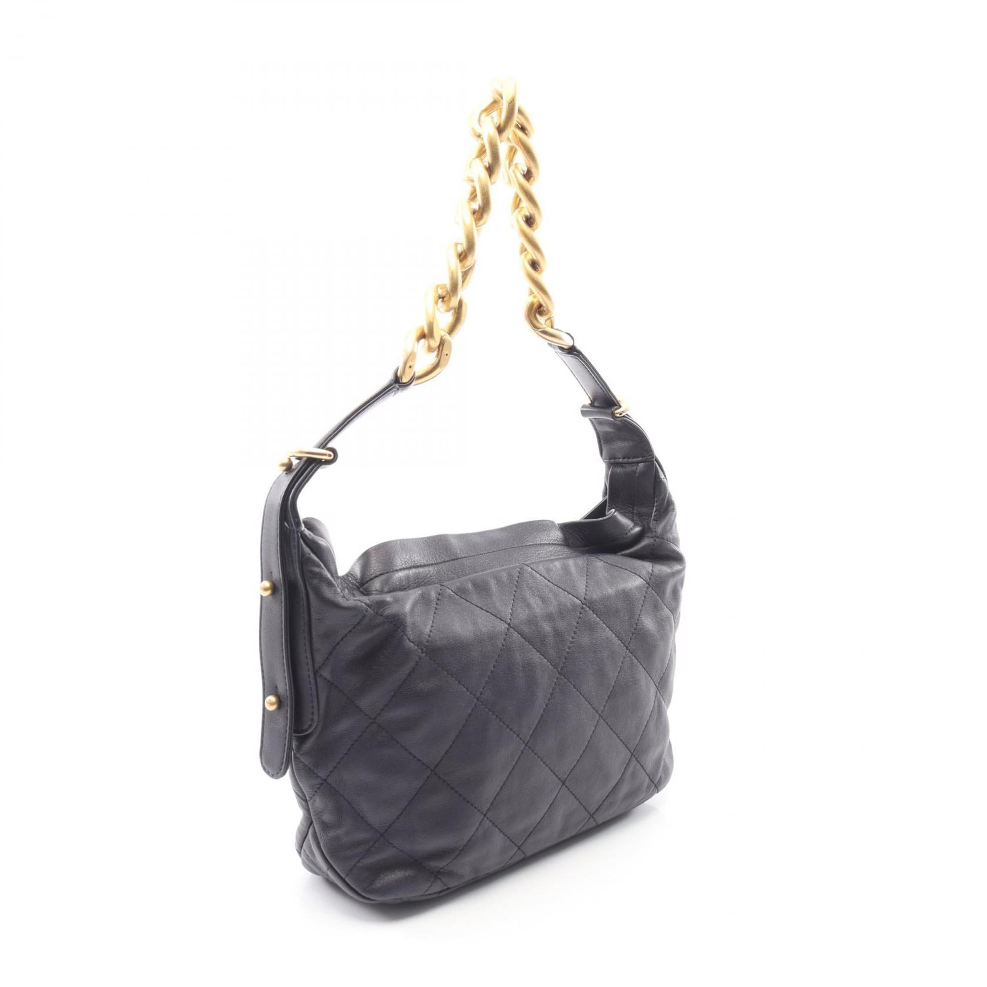 Chanel Navy Leather Handbag Shoulder Bag (Pre-Owned)
