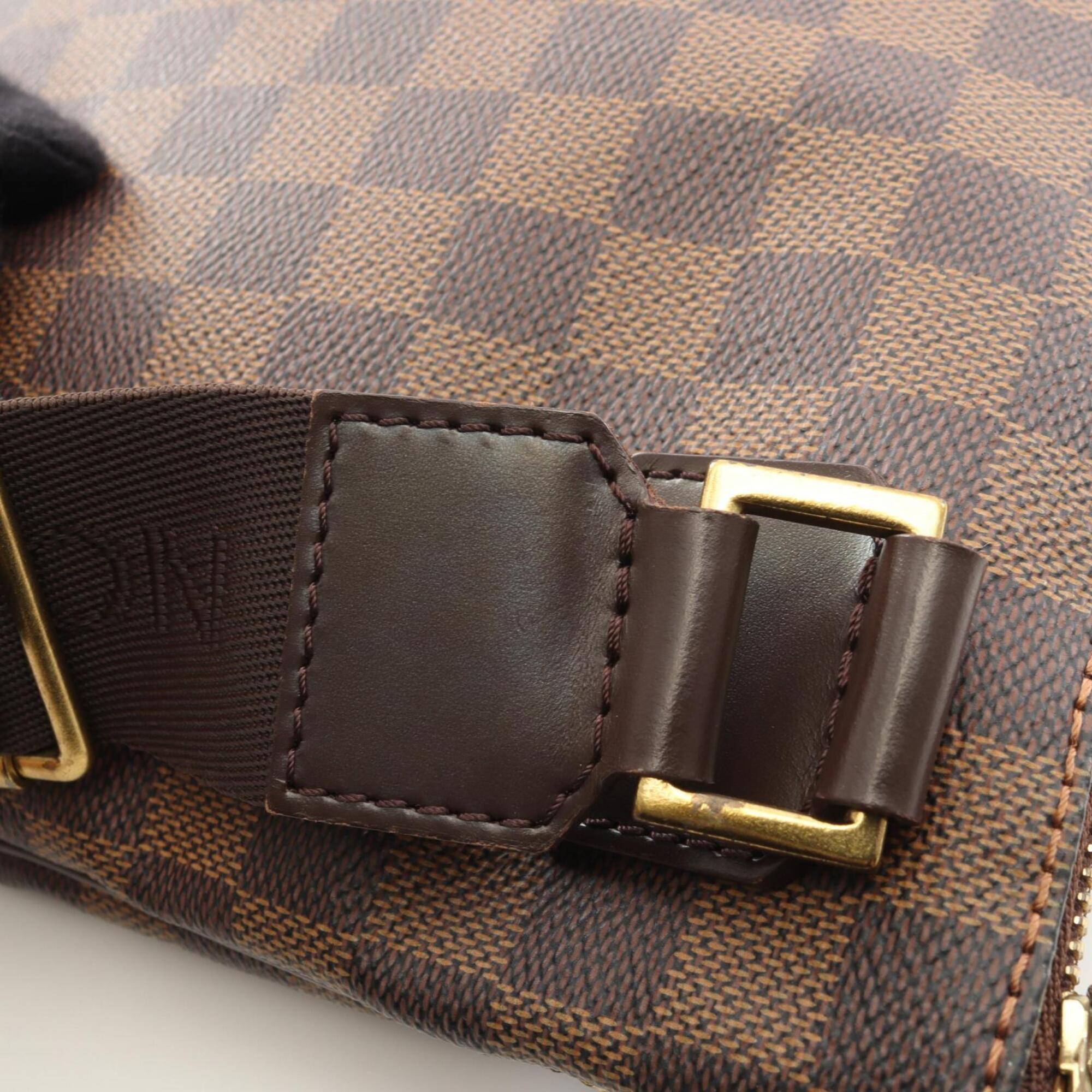 Louis Vuitton Brown Coated Canvas Leather Handbag Pochette Shoulder Bag (Pre-Owned)