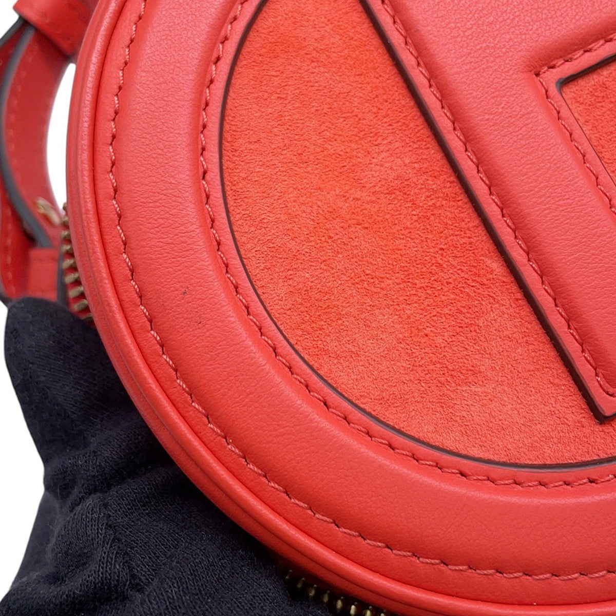 Fendi Red Color Leather Suede Handbag (Pre-Owned)