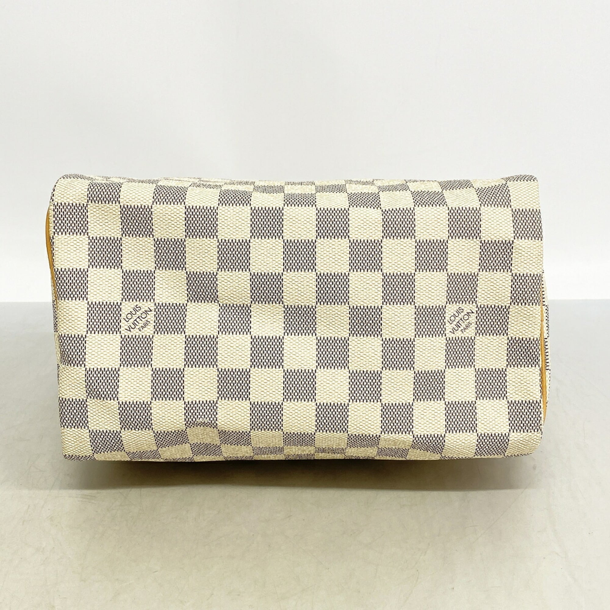 Louis Vuitton White Handbag (Pre-Owned)