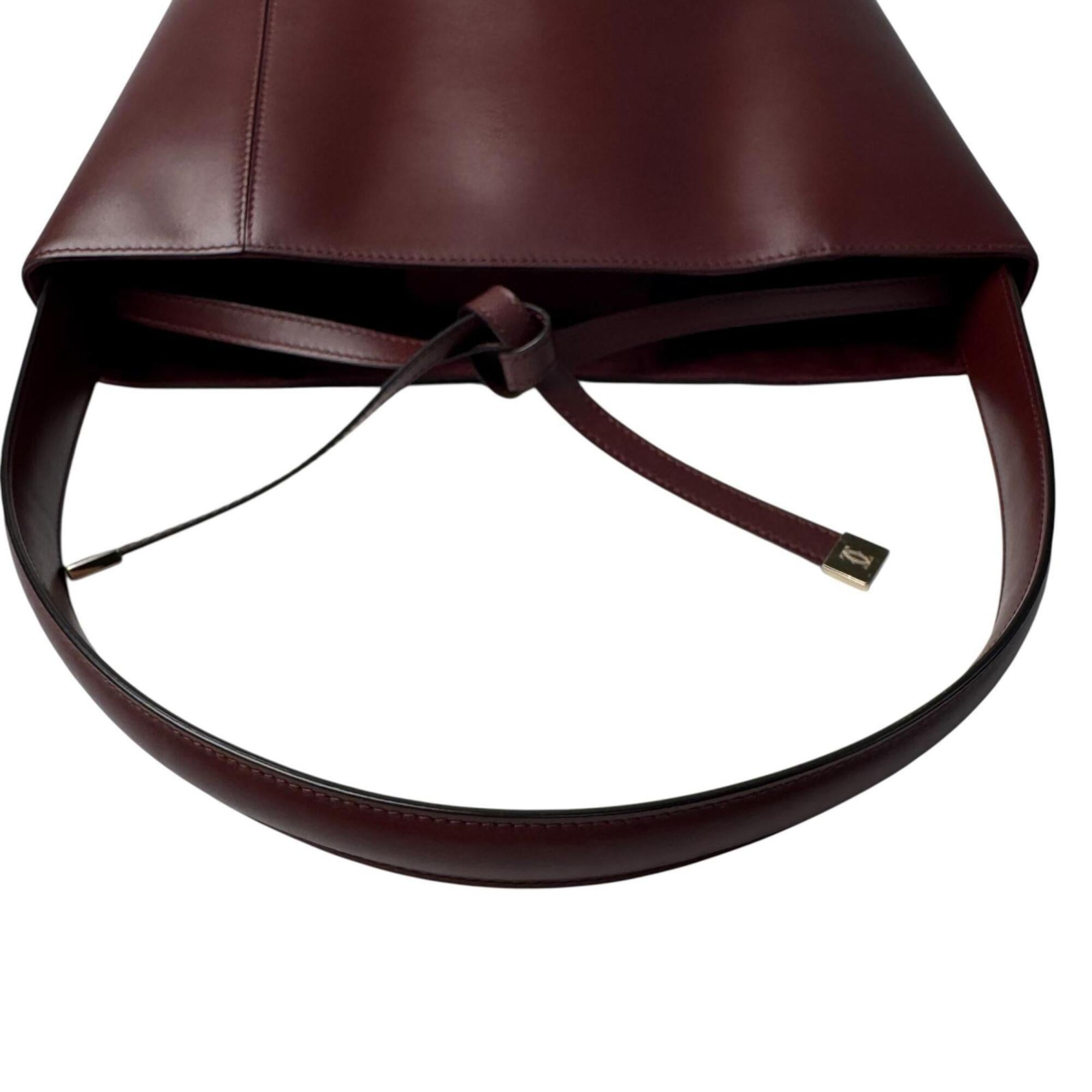 Cartier Bordeaux Leather Shoulder Bag (Pre-Owned)
