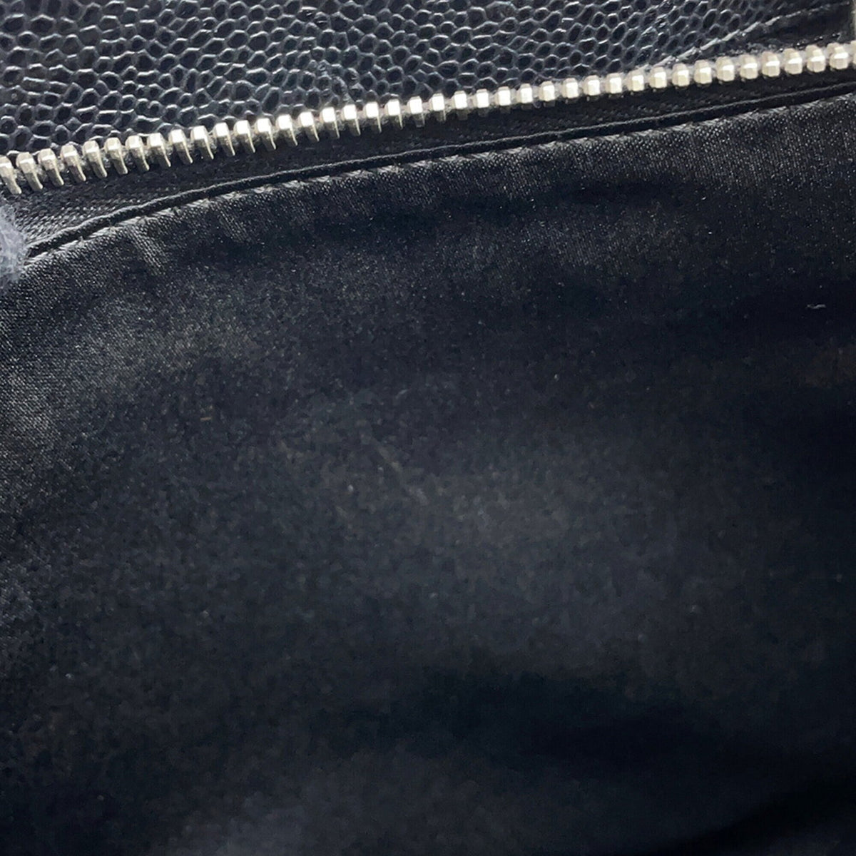 Chanel Matelasse Black Grained Calfskin Handbag Shoulder Bag (Pre-Owned)