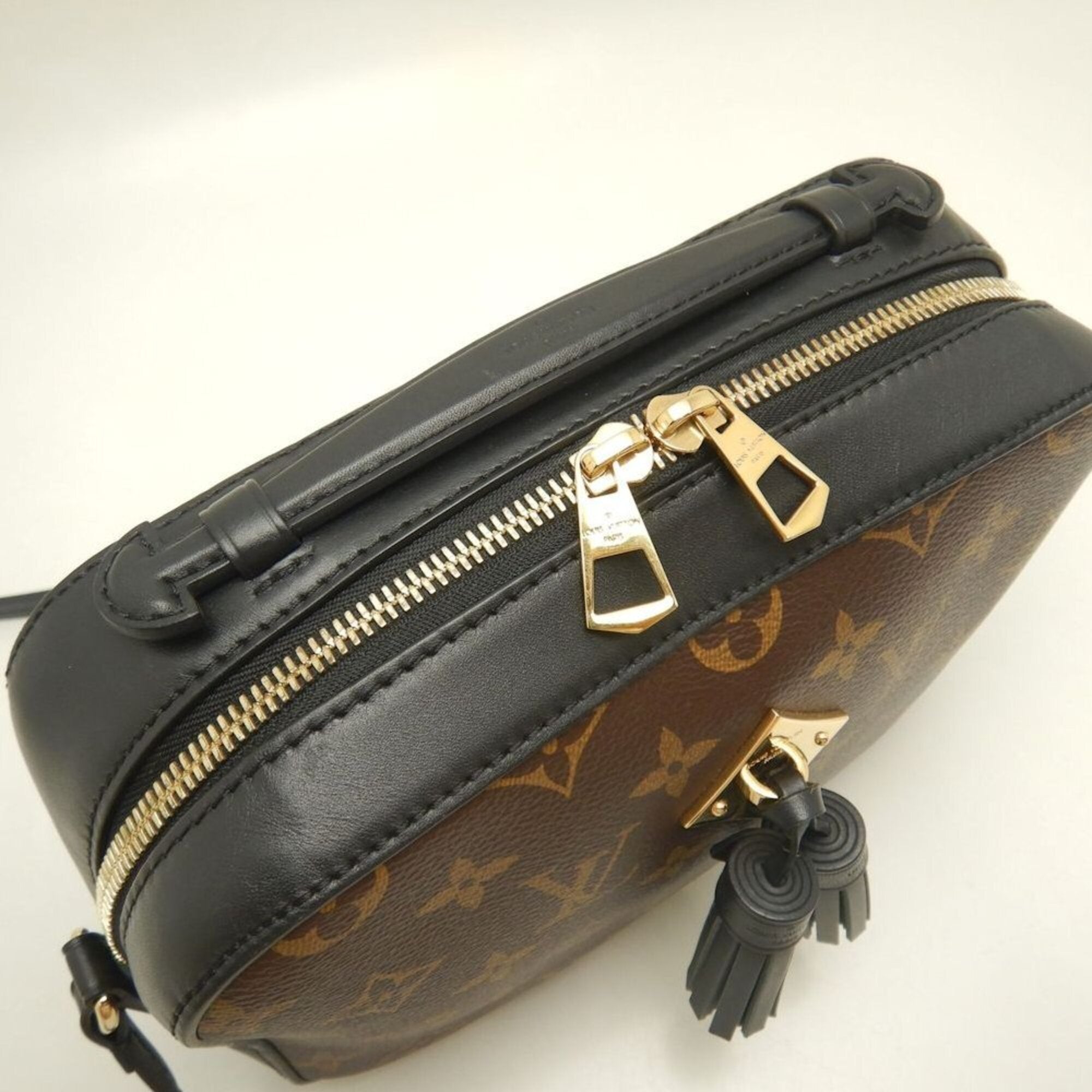 Louis Vuitton Noir Coated Canvas Leather Shoulder Bag (Pre-Owned)