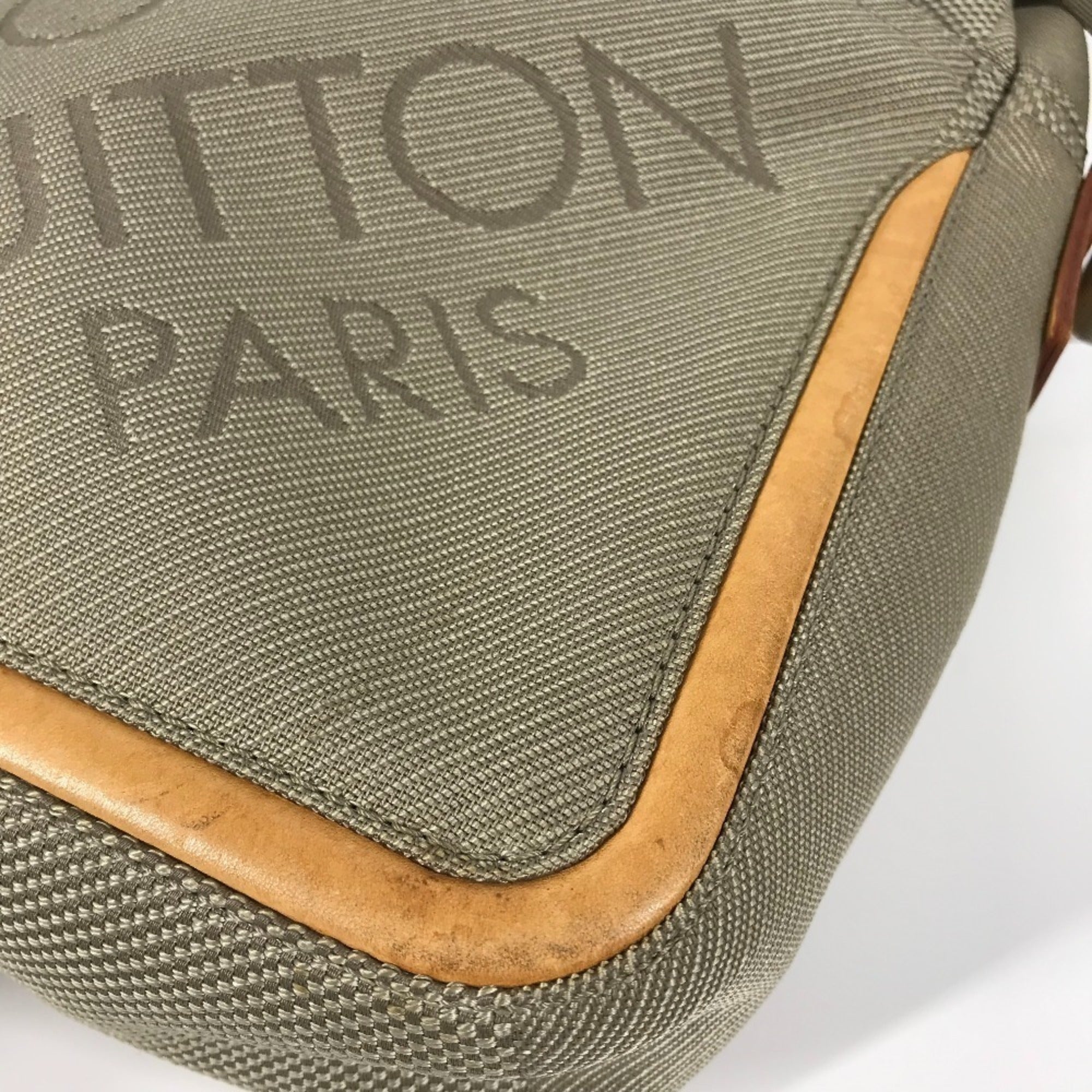Louis Vuitton Gray Sable Damier Geant Canvas Pochette Shoulder Bag (Pre-Owned)
