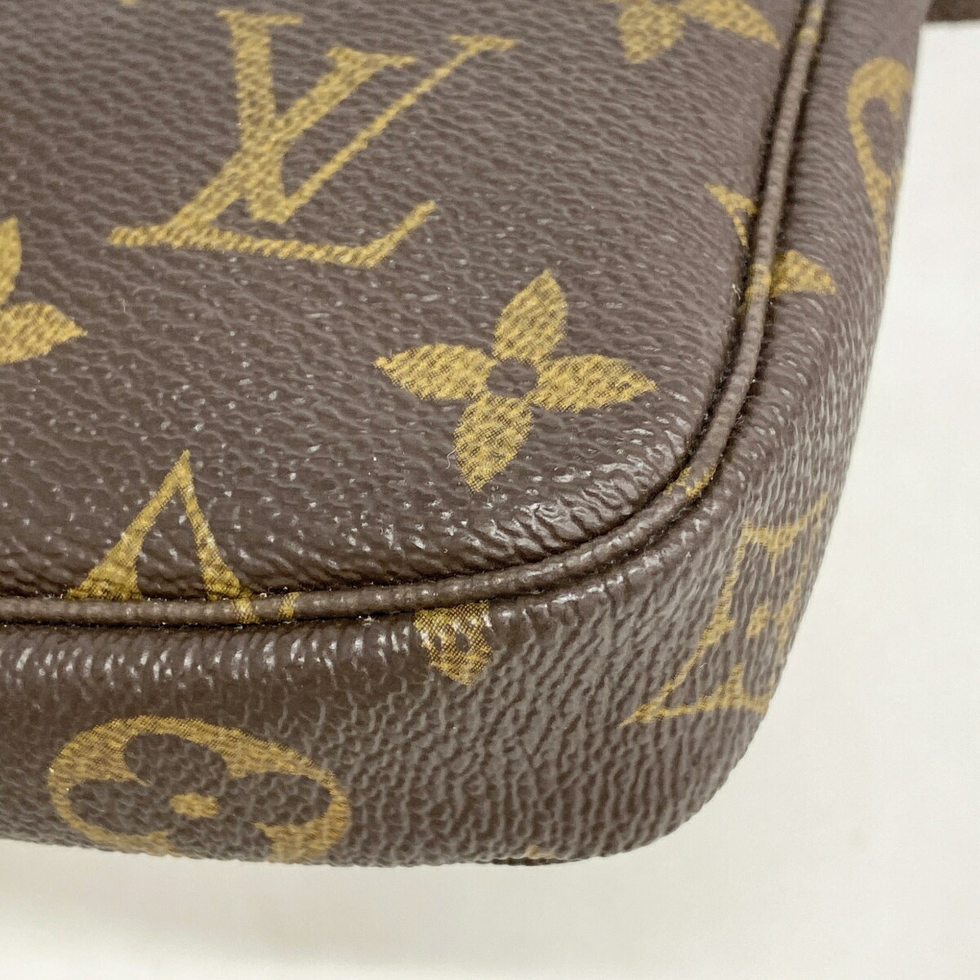 Louis Vuitton Brown Pouch (Pre-Owned)