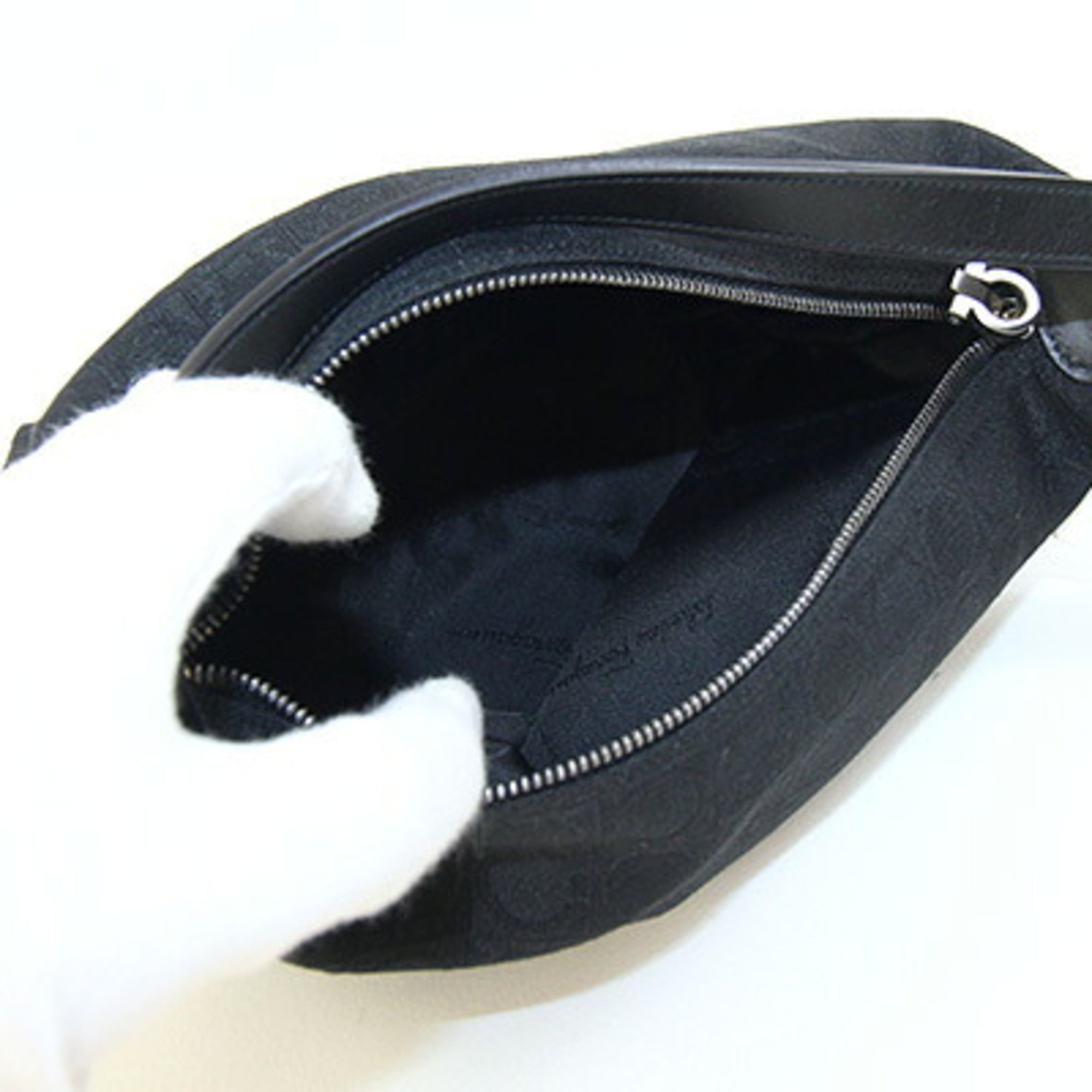 Salvatore Ferragamo Gancini Black Nylon Leather Handbag Pouch (Pre-Owned)
