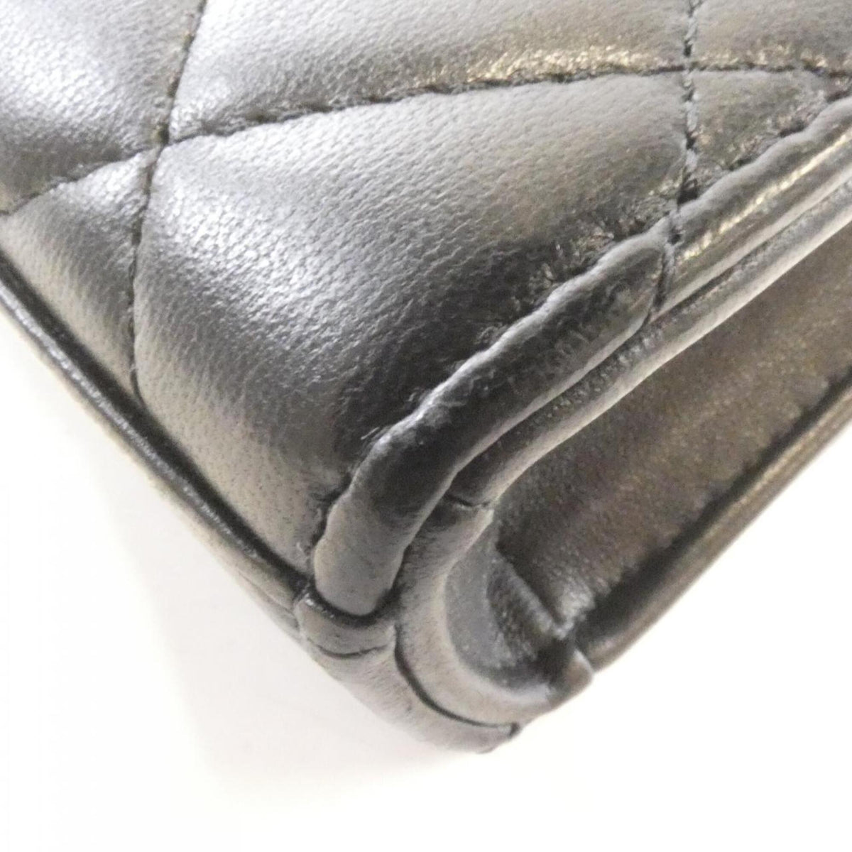 Chanel Black Shoulder Bag (Pre-Owned)