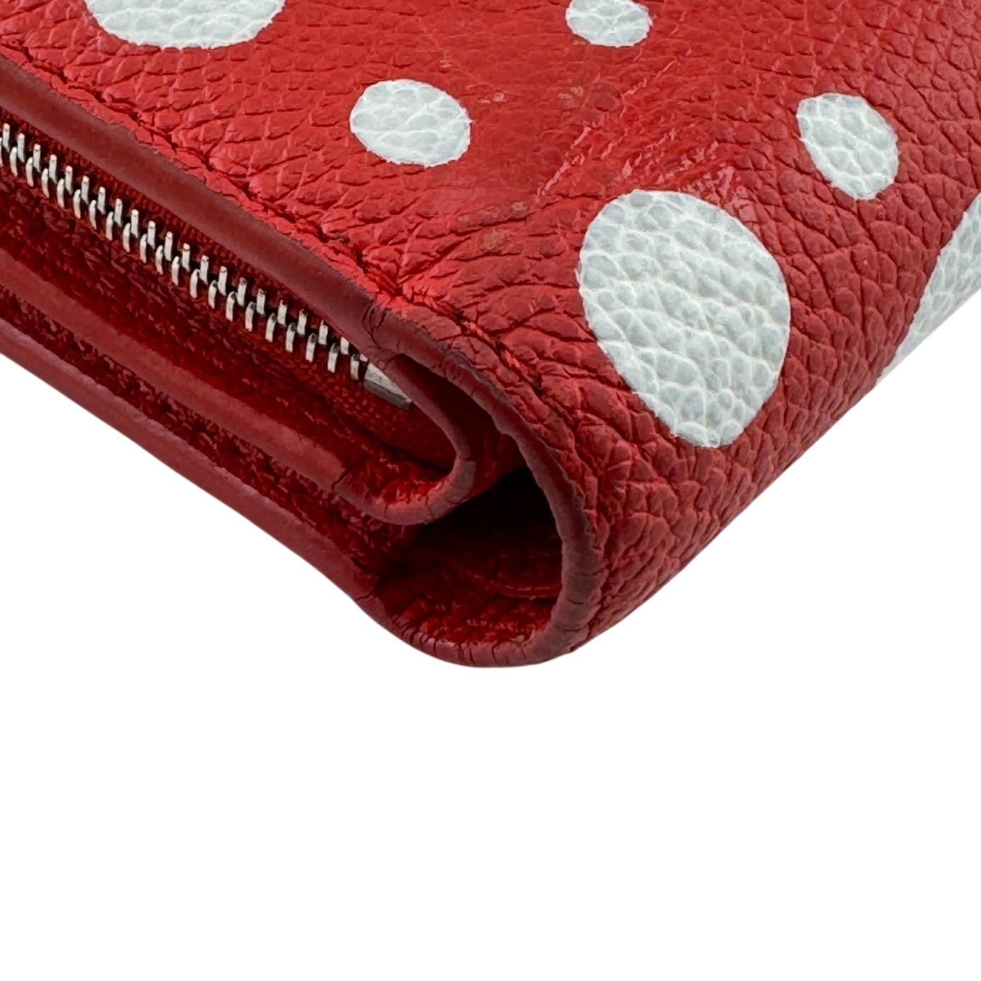 Louis Vuitton Red Color White Leather Wallet (Bi-Fold) (Pre-Owned)