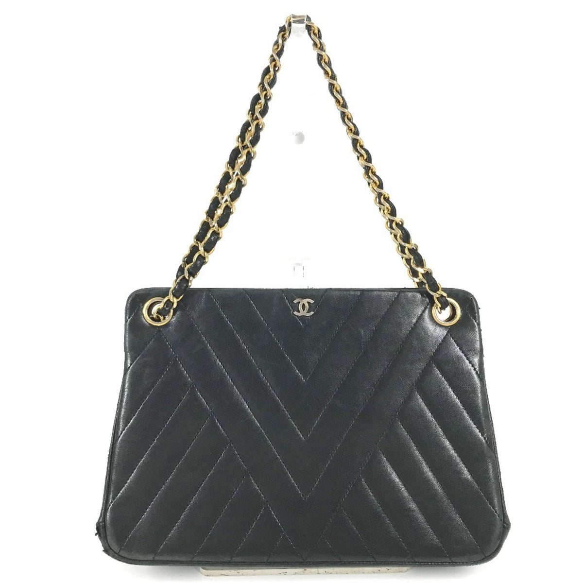 Chanel Black Gold Leather Handbag Shoulder Bag (Pre-Owned)