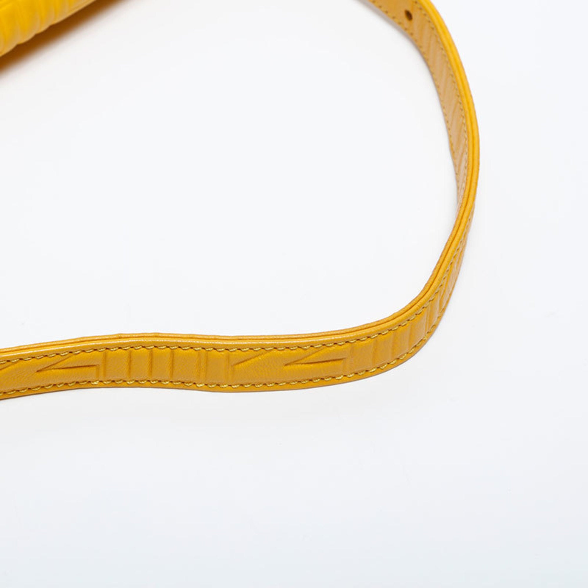 Fendi Yellow Leather Shoulder Bag (Pre-Owned)
