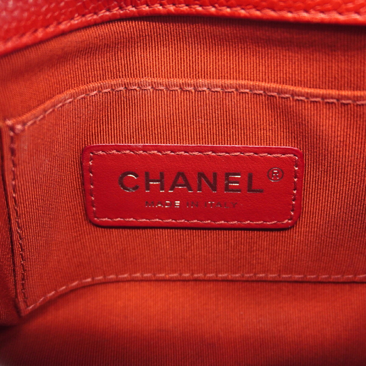 Chanel Red Color Grained Calfskin Shoulder Bag (Pre-Owned)