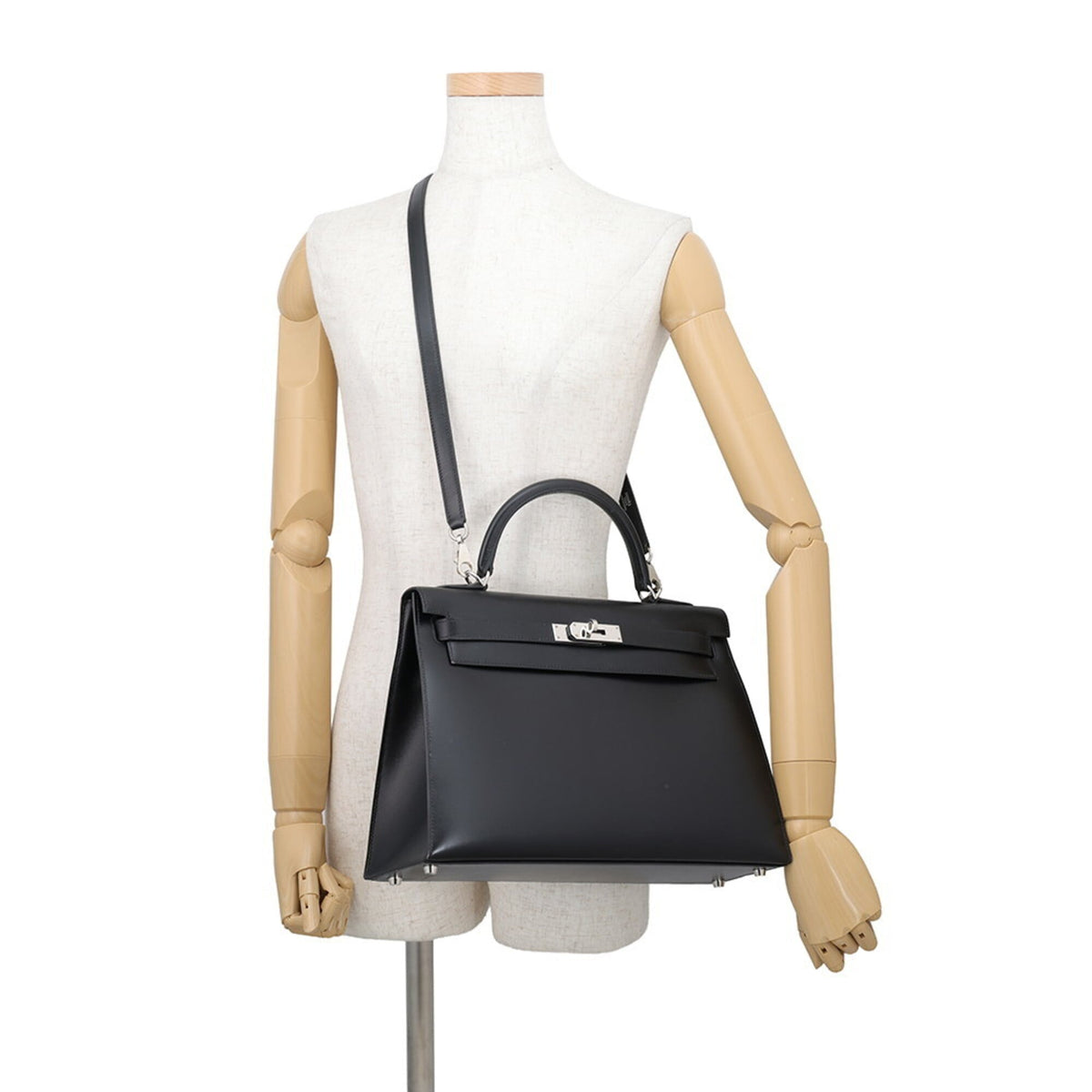 Hermes Kelly Black Box Calf Leather Handbag (Pre-Owned)