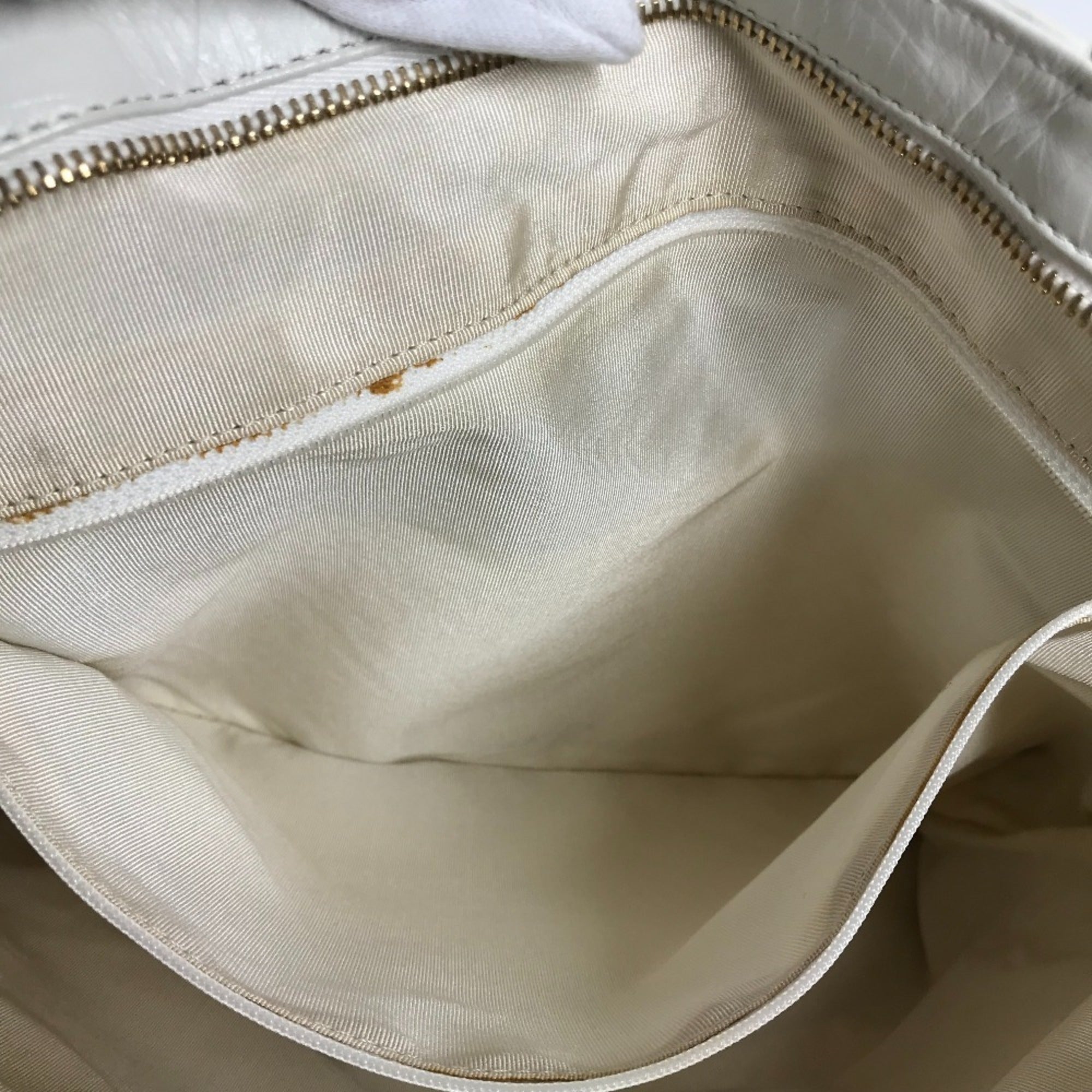 Chanel White Leather Shoulder Bag Tote Bag (Pre-Owned)
