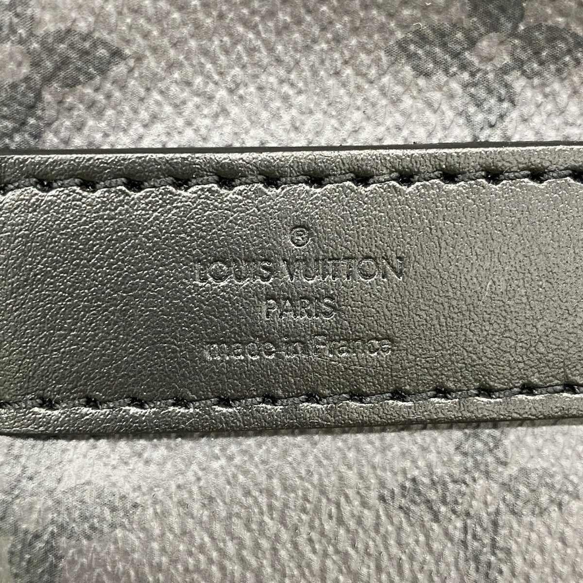 Louis Vuitton Black Gray Handbag (Pre-Owned)