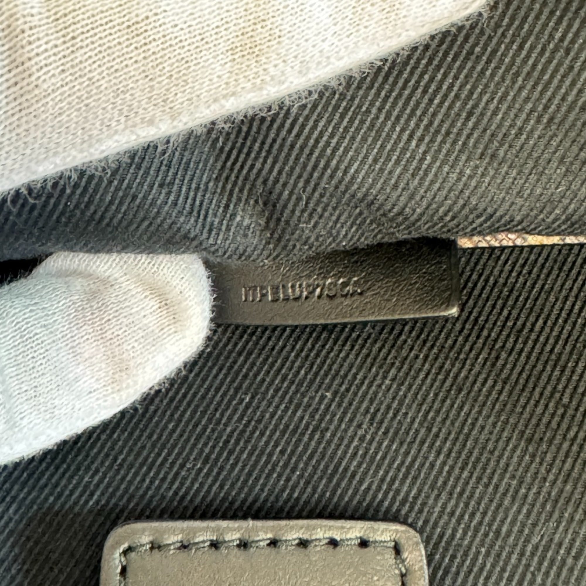 Burberry Brown Leather Tote Bag (Pre-Owned)