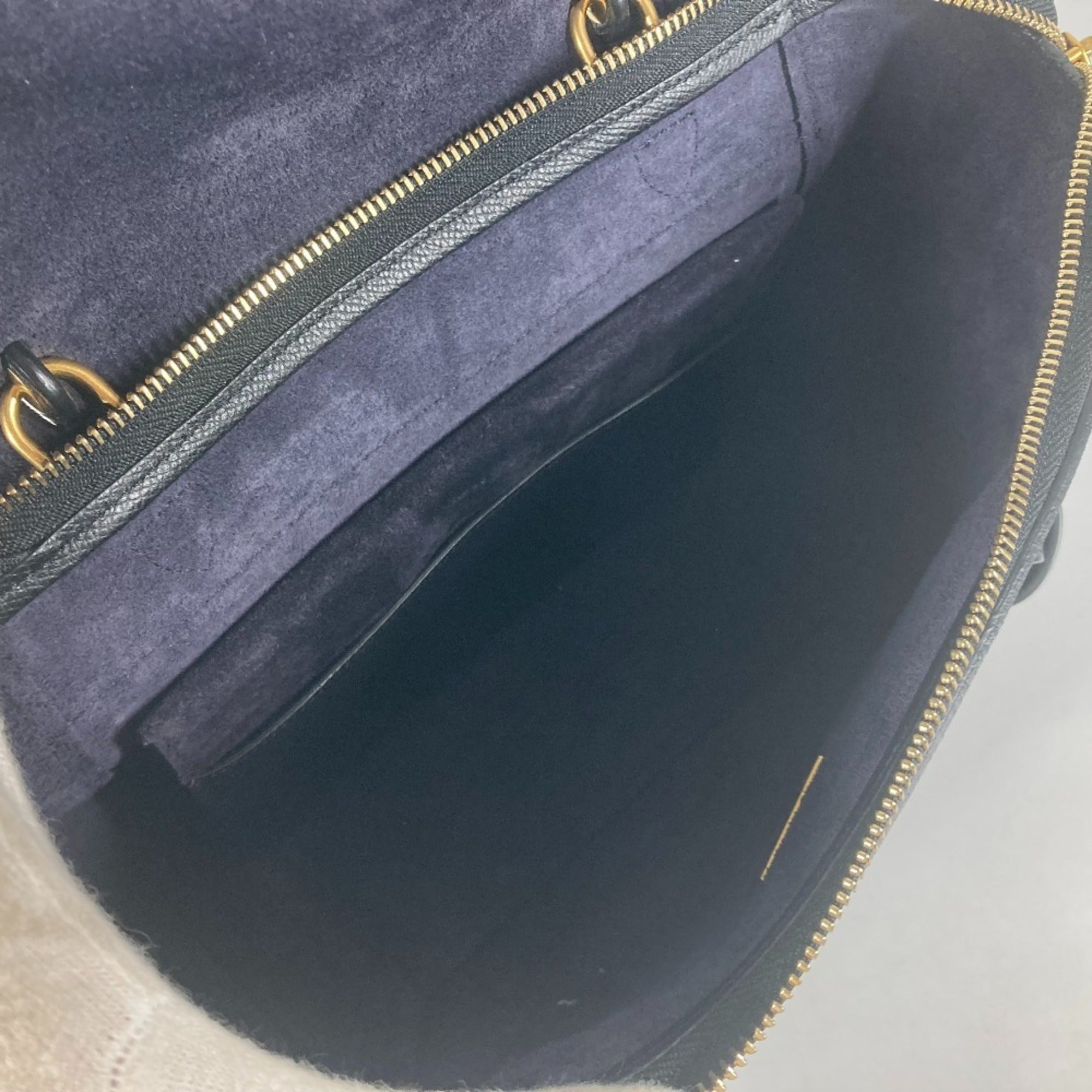 Celine Black Leather Handbag Shoulder Bag (Pre-Owned)