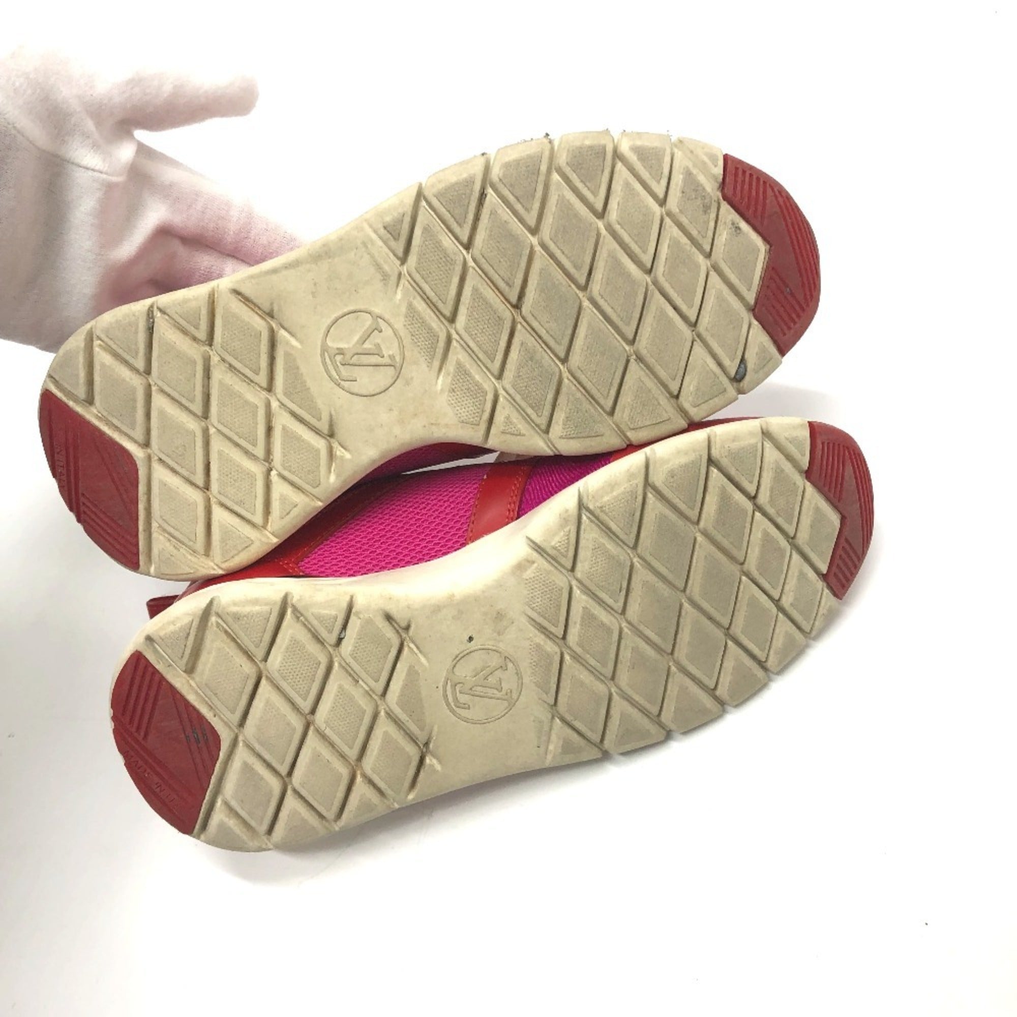 Louis Vuitton Pink Sneakers (Pre-Owned)