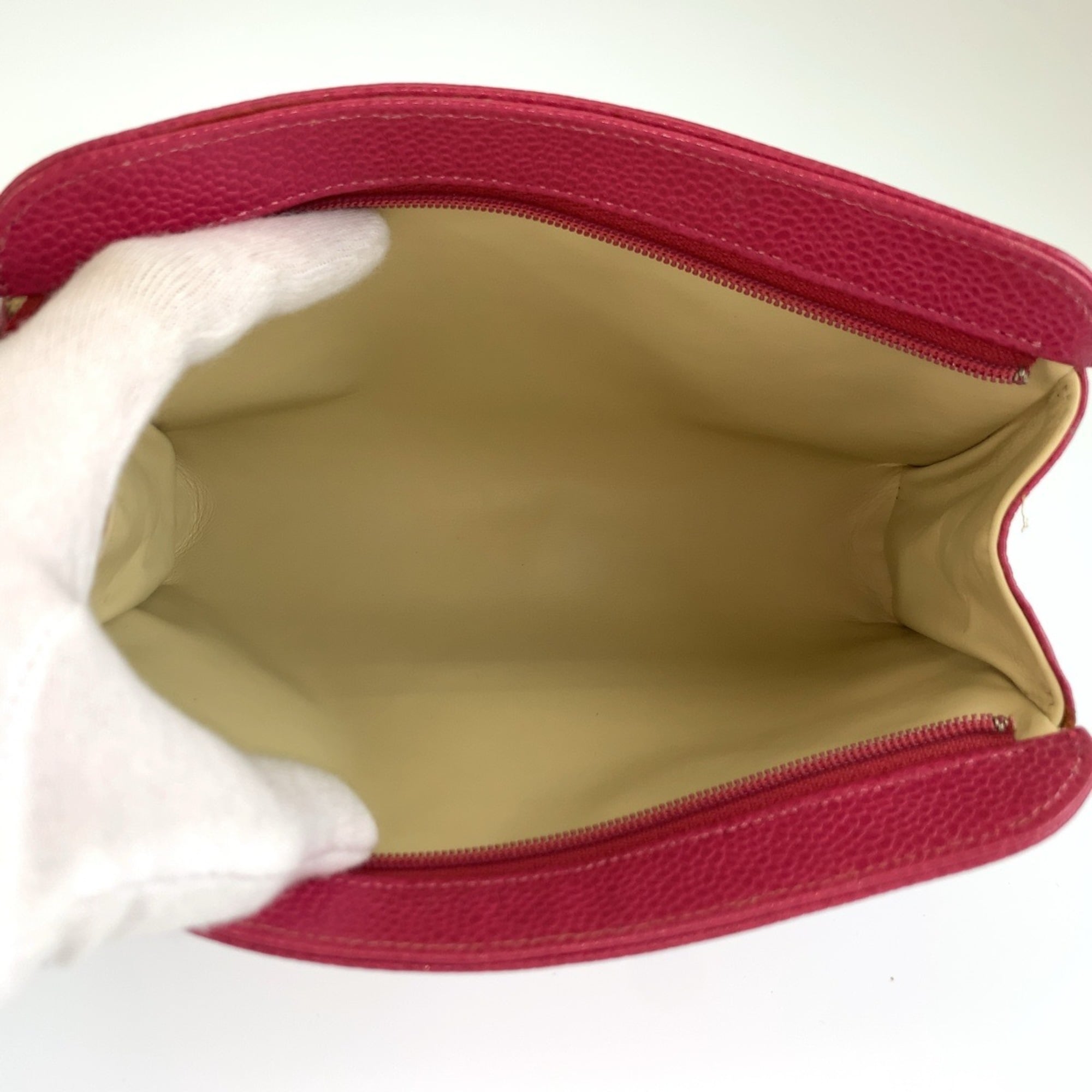 Chanel Pink Leather Pouch (Pre-Owned)
