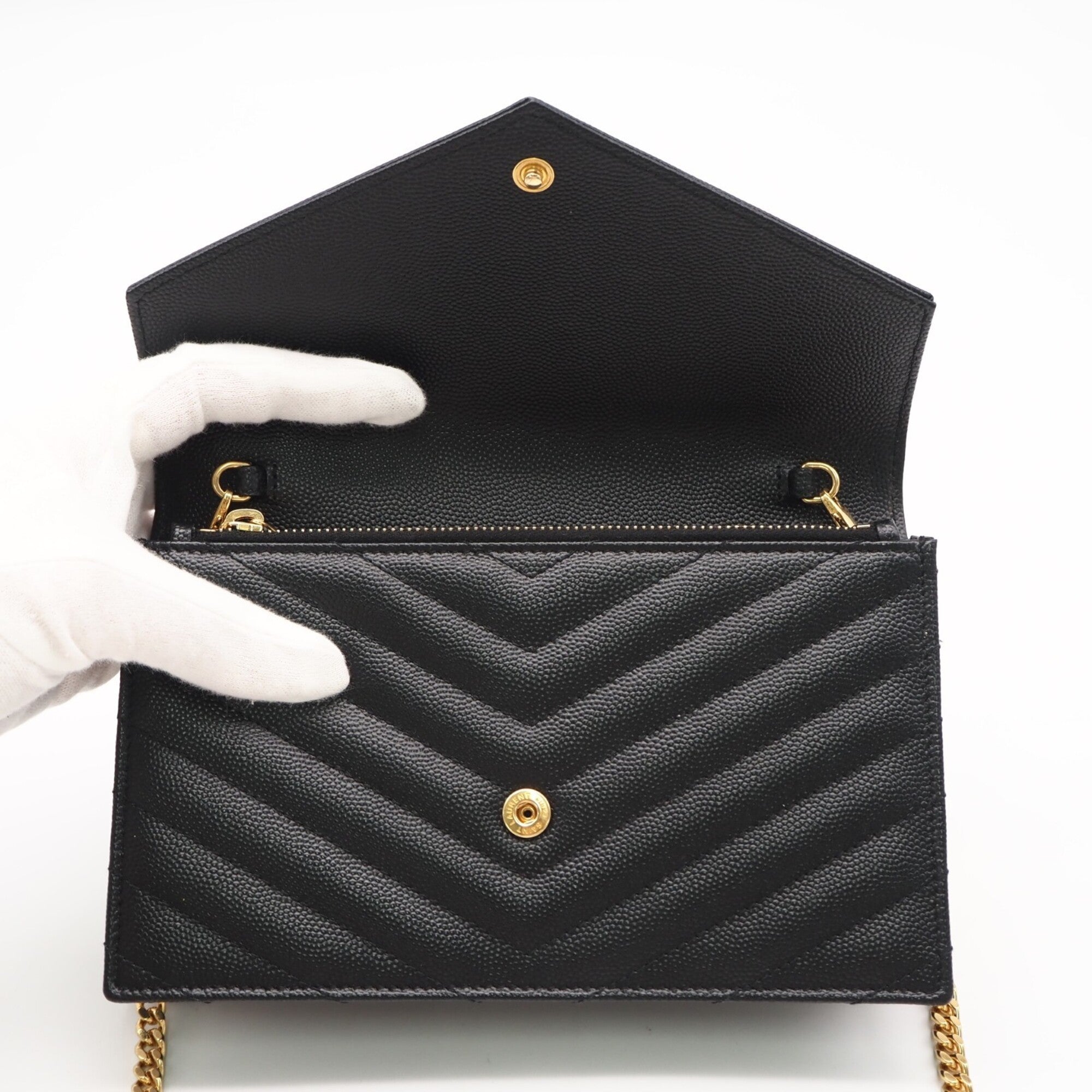 Yves Saint Laurent Black Chain/Shoulder Wallet (Pre-Owned)