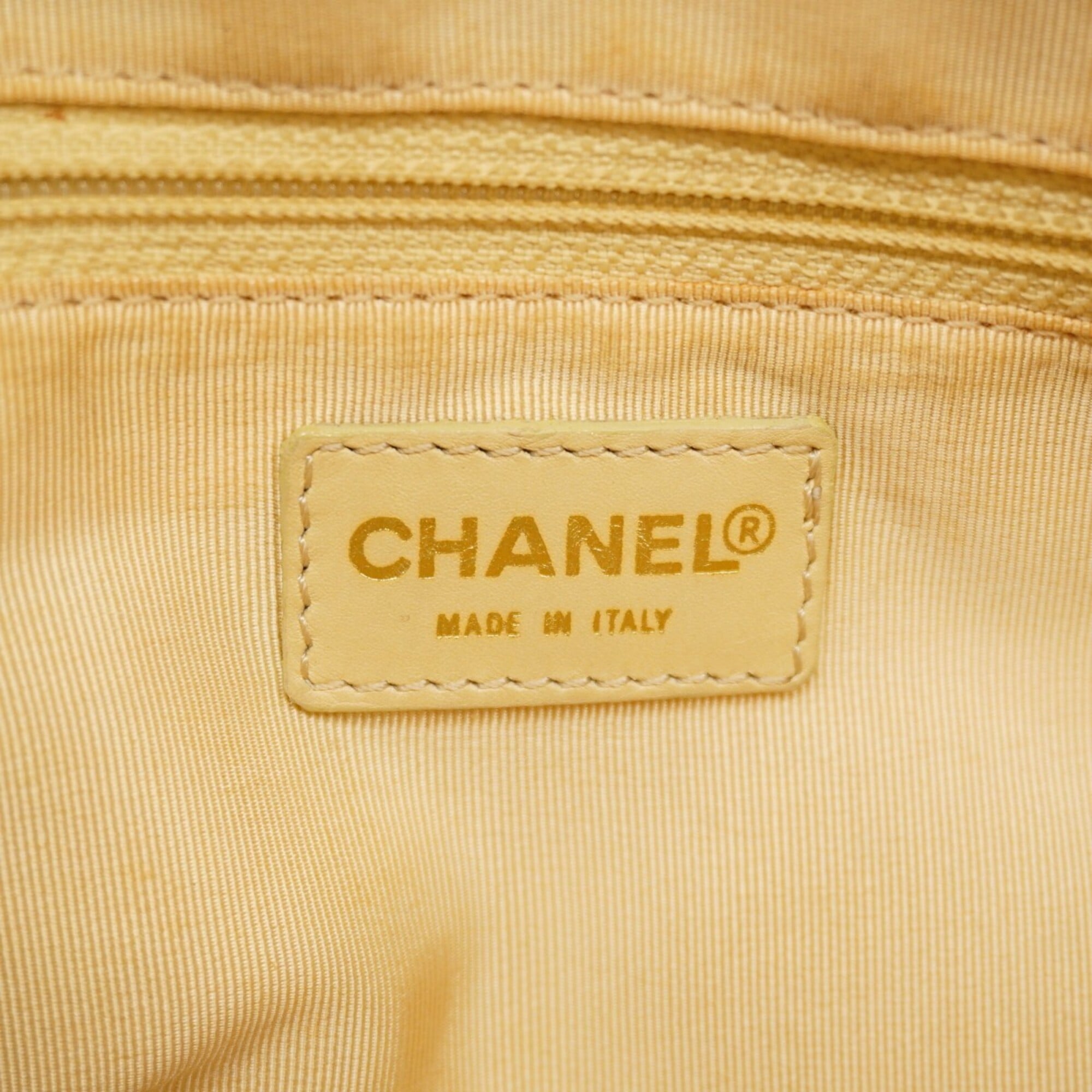 Chanel Beige Grained Calfskin Tote Bag (Pre-Owned)