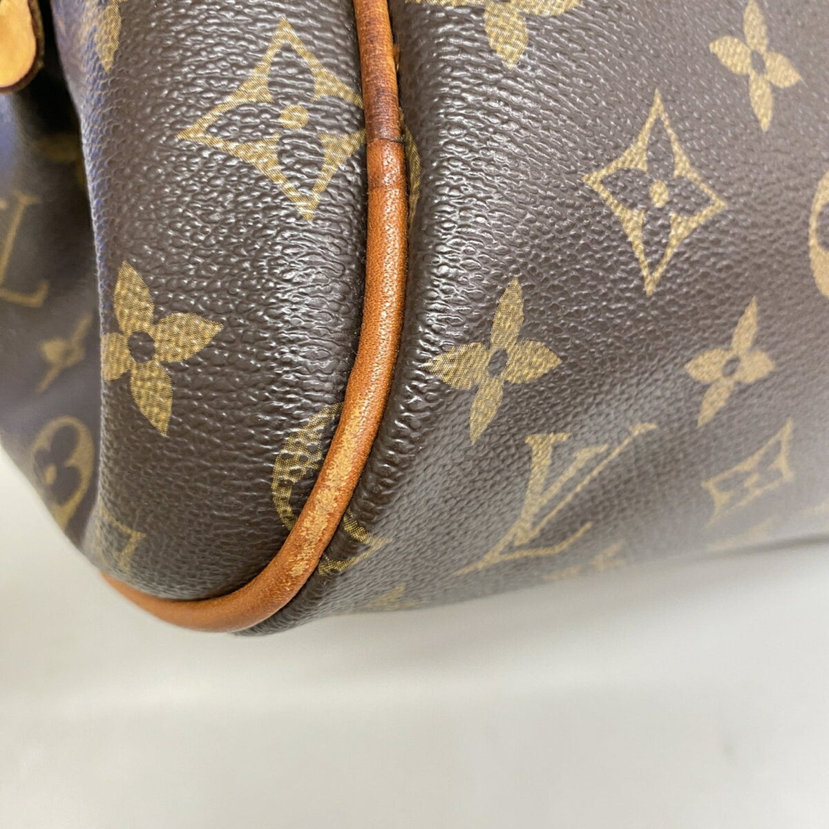 Louis Vuitton Brown Tote Bag (Pre-Owned)