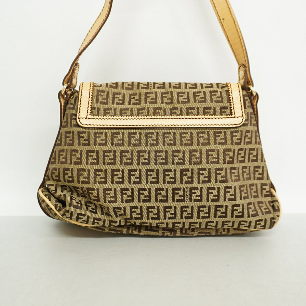 Fendi Brown Nylon Canvas Shoulder Bag (Pre-Owned)