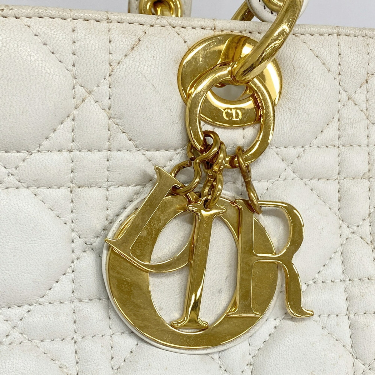 Christian Dior White Leather Handbag (Pre-Owned)