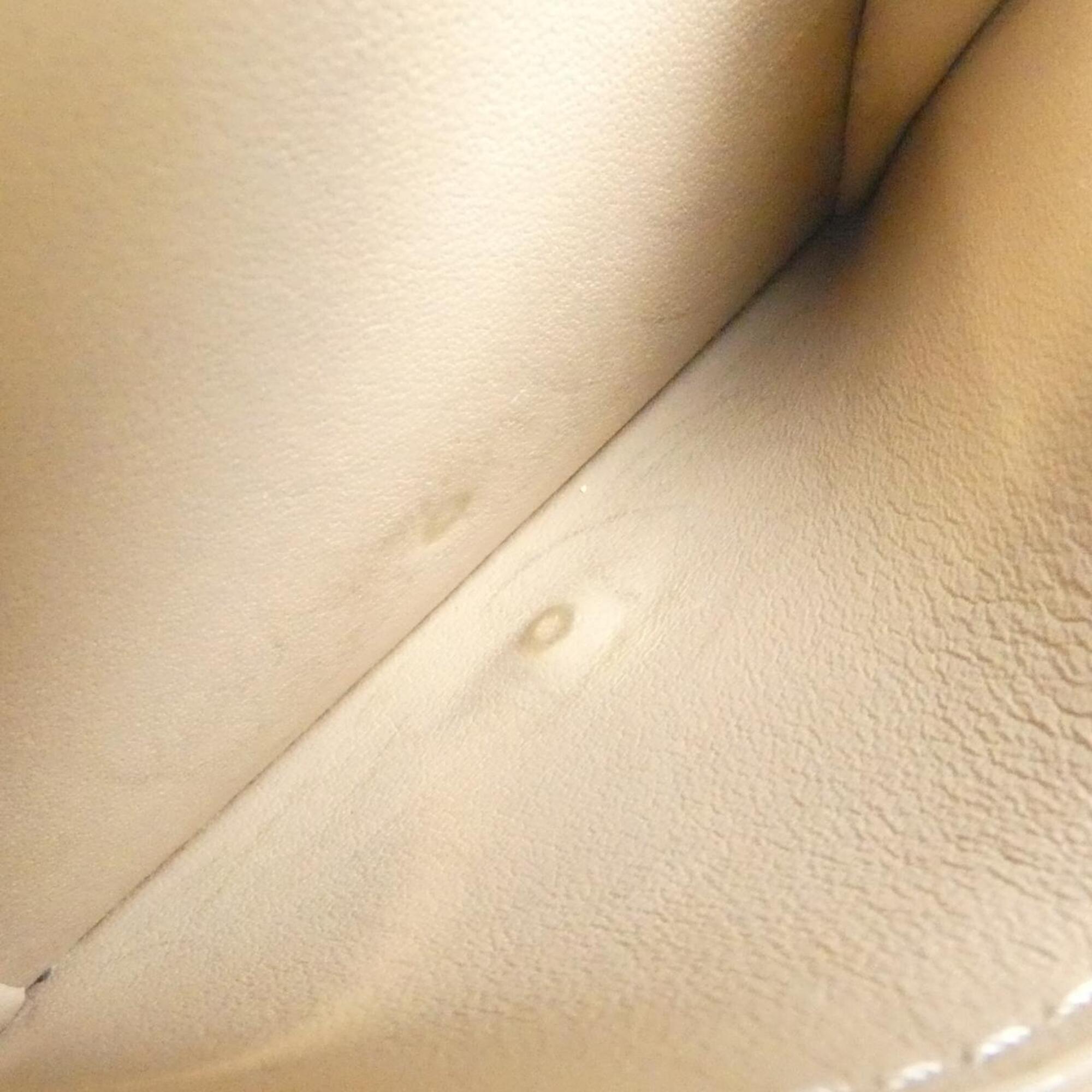Loewe Beige Leather Wallet (Tri-Fold) (Pre-Owned)