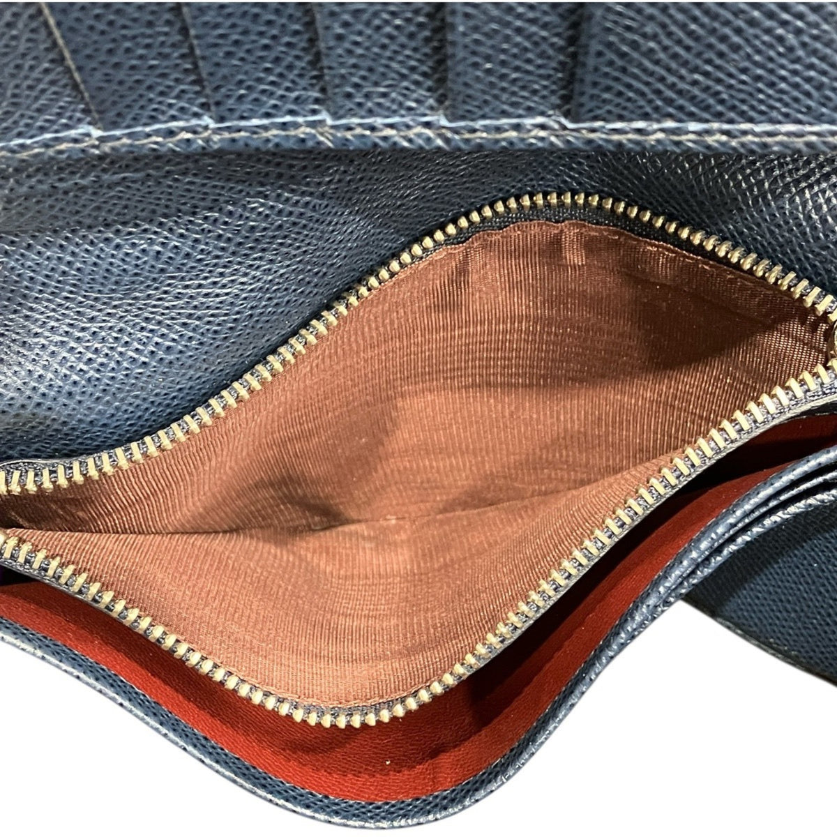 Bvlgari Navy Leather Long Wallet (Bi-Fold) (Pre-Owned)