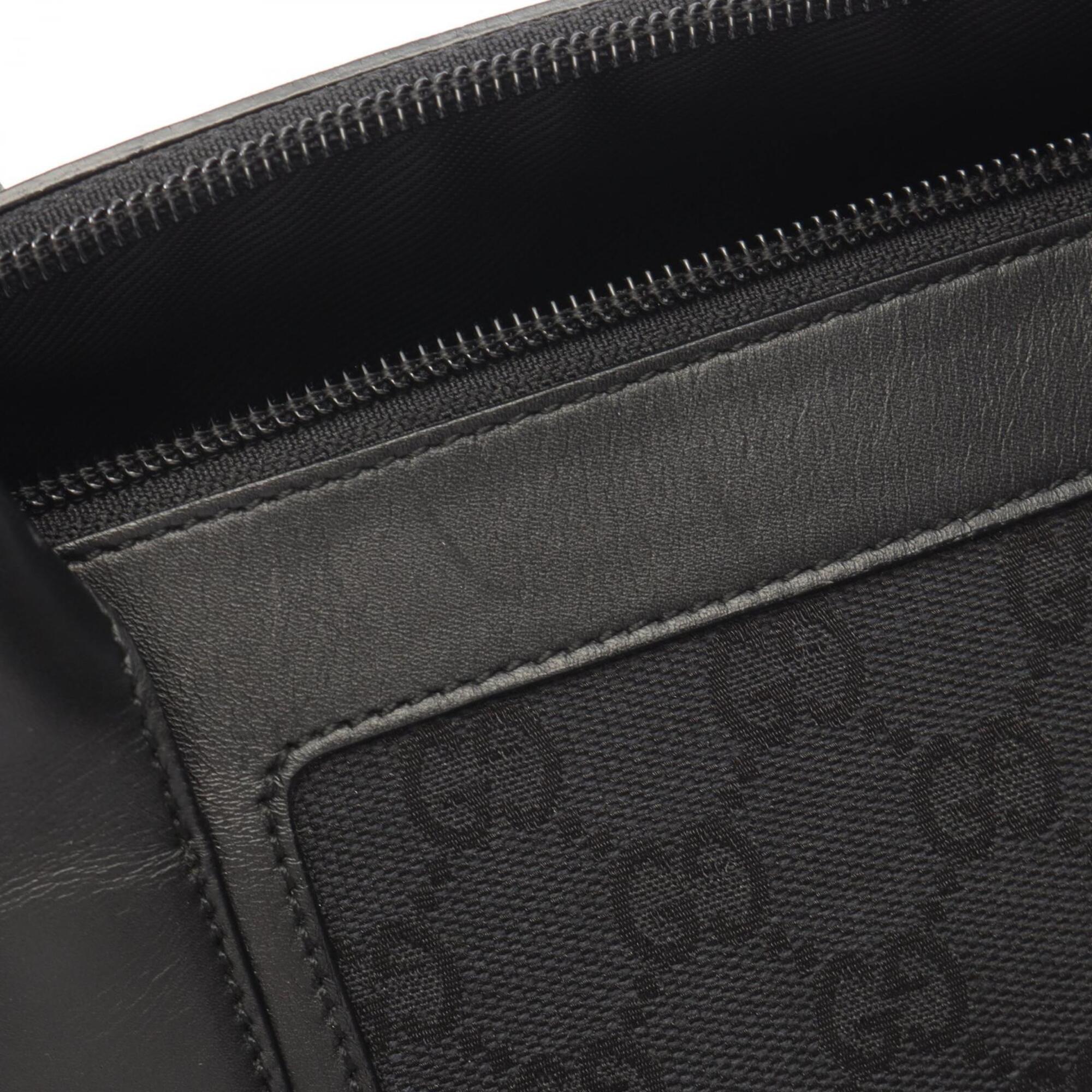 Gucci Gg Canvas Black Gg Canvas Leather Handbag (Pre-Owned)