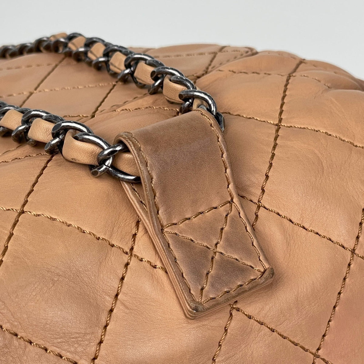 Chanel Matelasse Beige Leather Backpack (Pre-Owned)