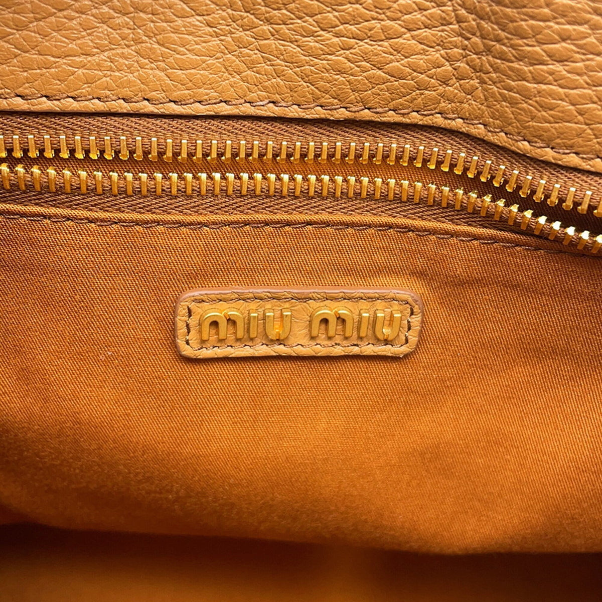 Miu Miu Brown Leather Handbag Shoulder Bag (Pre-Owned)