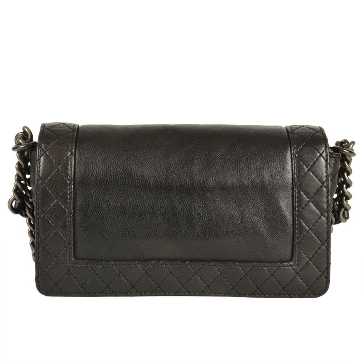 Chanel Black Leather Shoulder Bag (Pre-Owned)