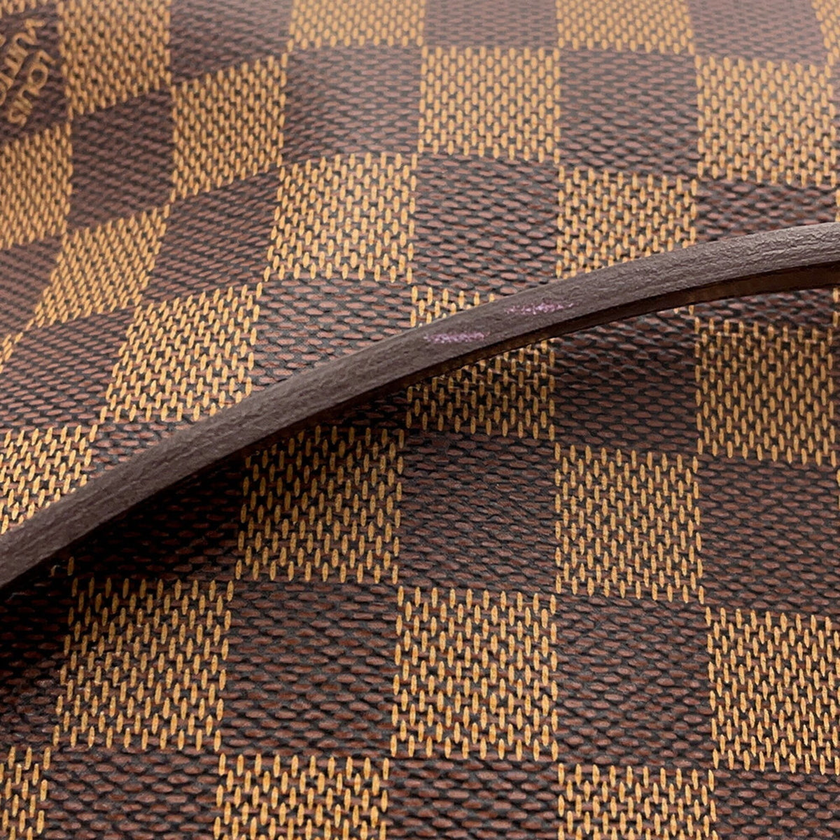 Louis Vuitton Damier Damier Canvas Ebene Red Color Handbag Shoulder Bag (Pre-Owned)