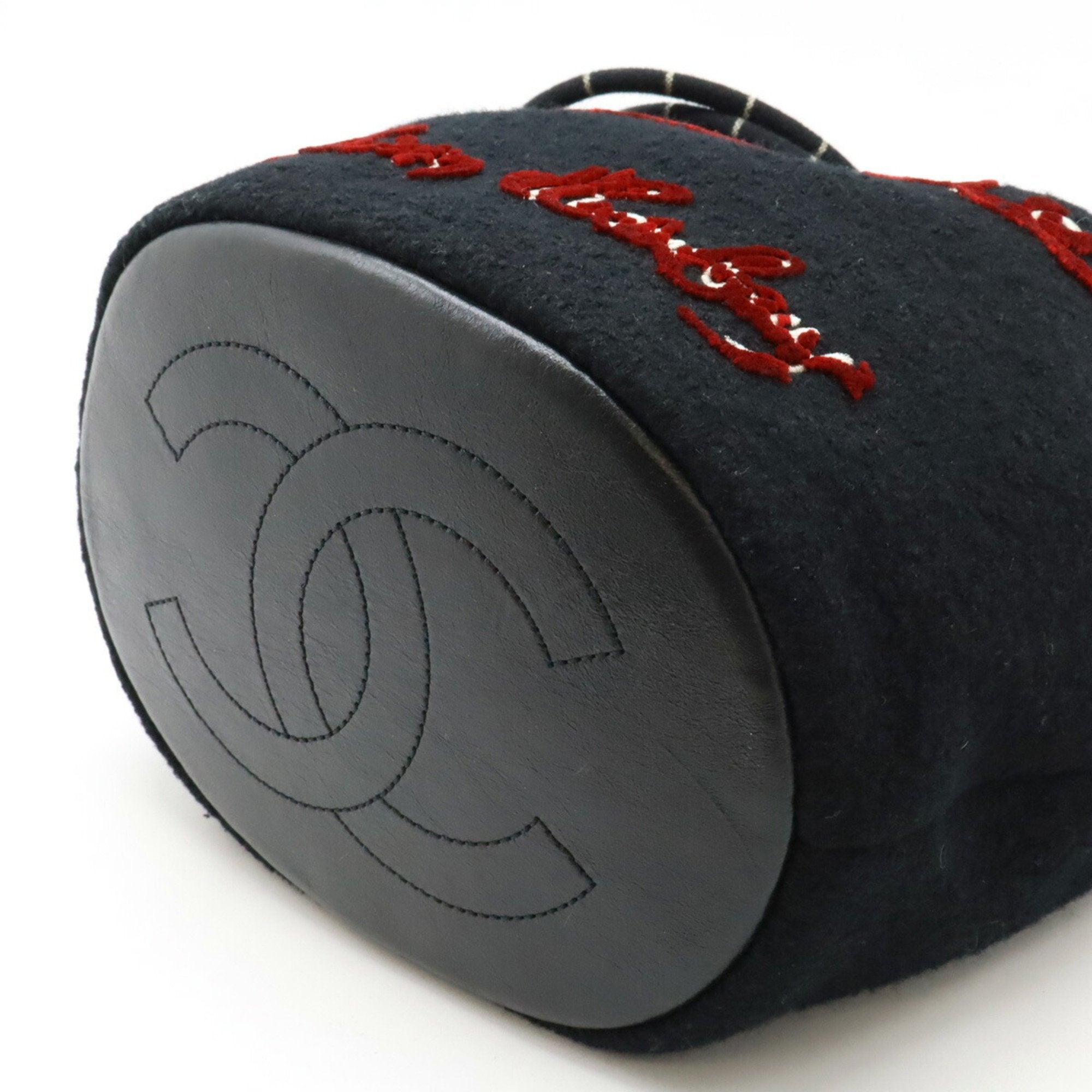 Chanel Black Red Color Wool Leather Shoulder Bag (Pre-Owned)