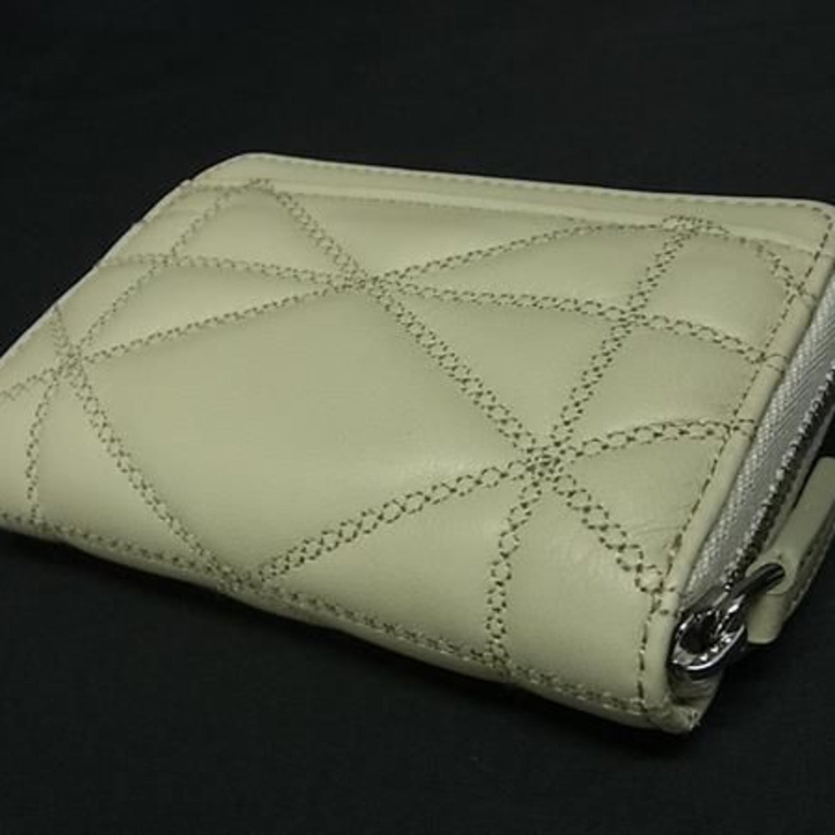 Mcm Light Beige Leather Coin Purse/Coin Case (Pre-Owned)