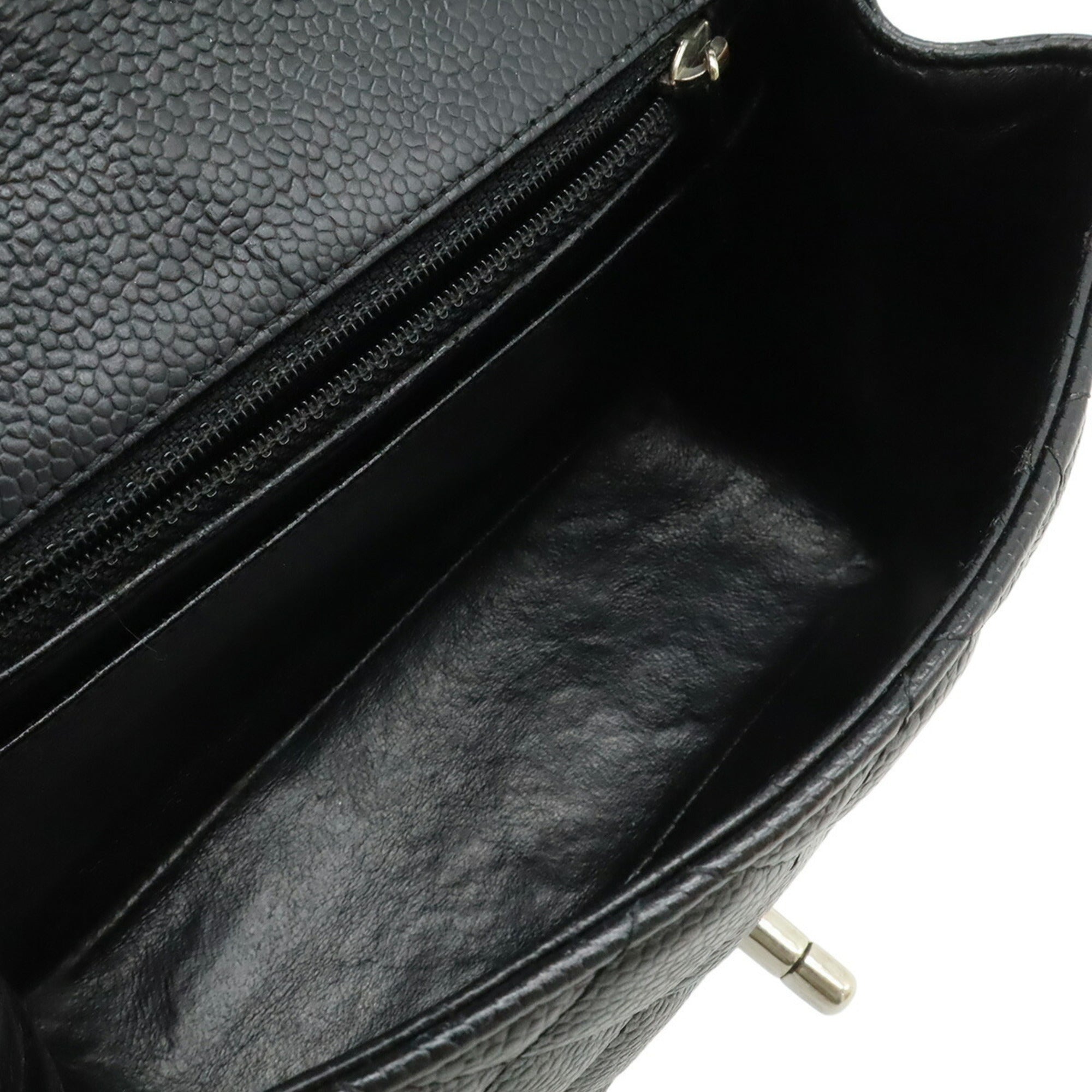 Chanel Matelasse Black Grained Calfskin Pochette Shoulder Bag (Pre-Owned)