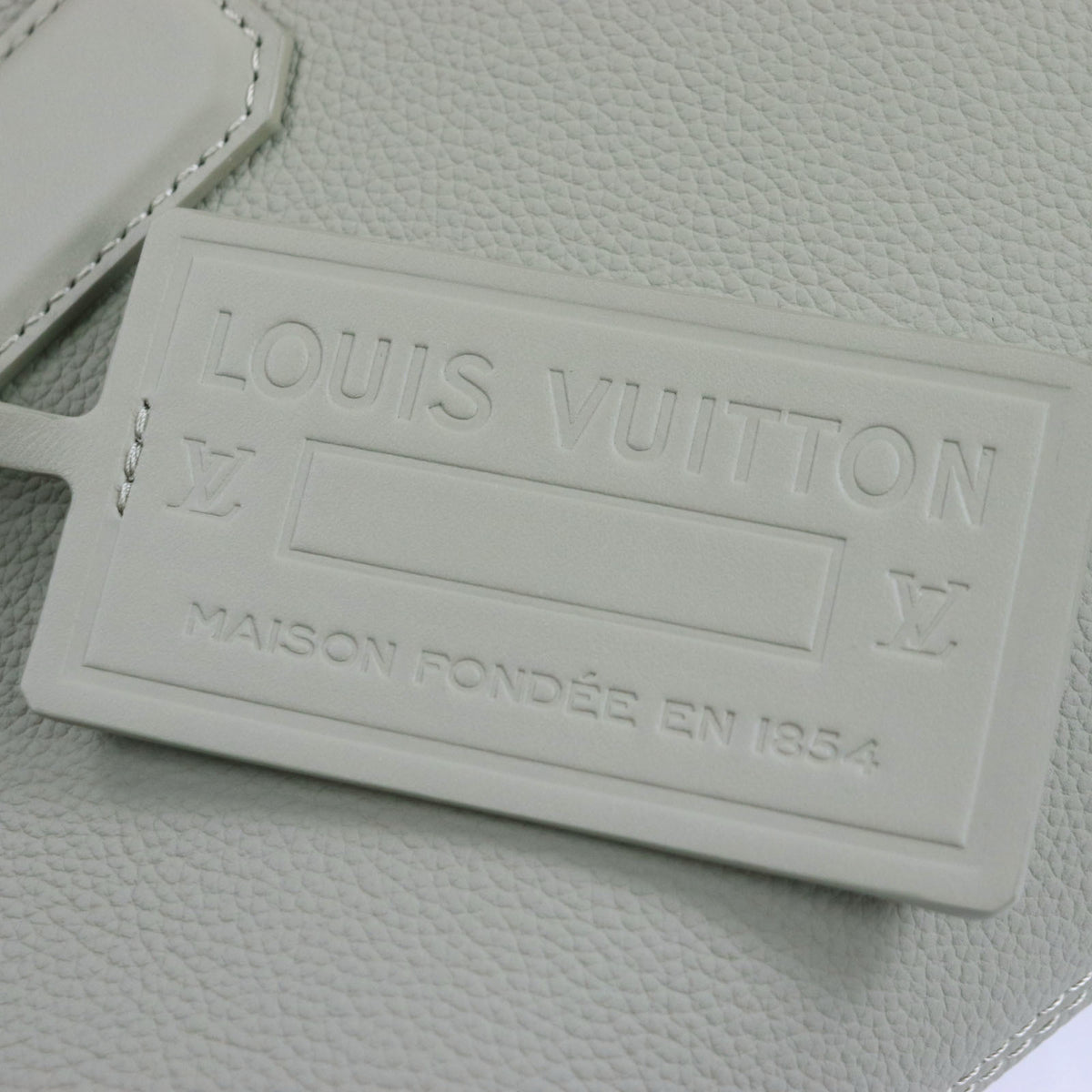 Louis Vuitton Tote Bag (Pre-Owned)