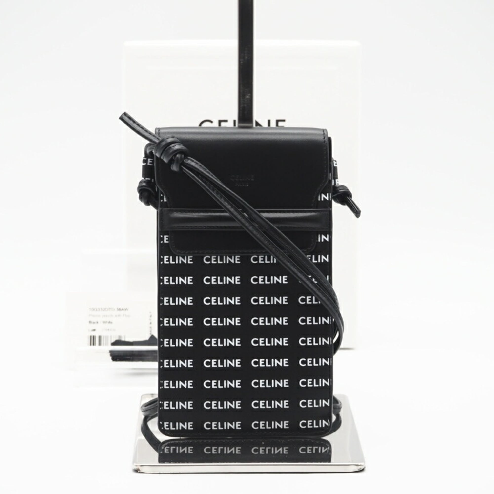 Celine Black White Leather Shoulder Bag (Pre-Owned)
