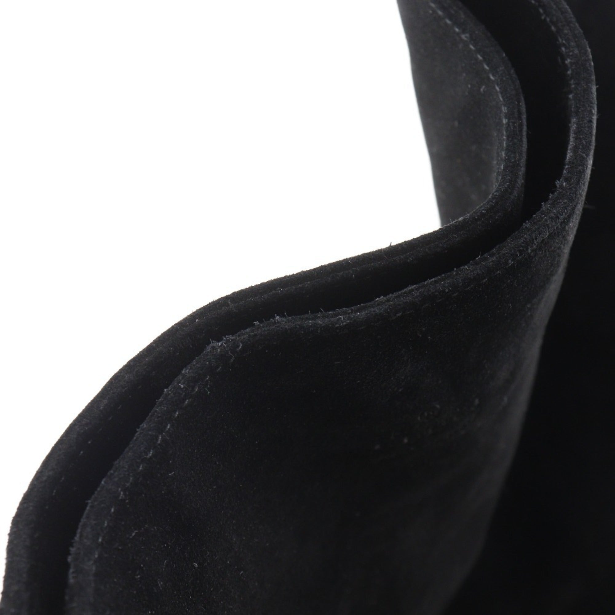 Gucci Black Suede Shoulder Bag (Pre-Owned)