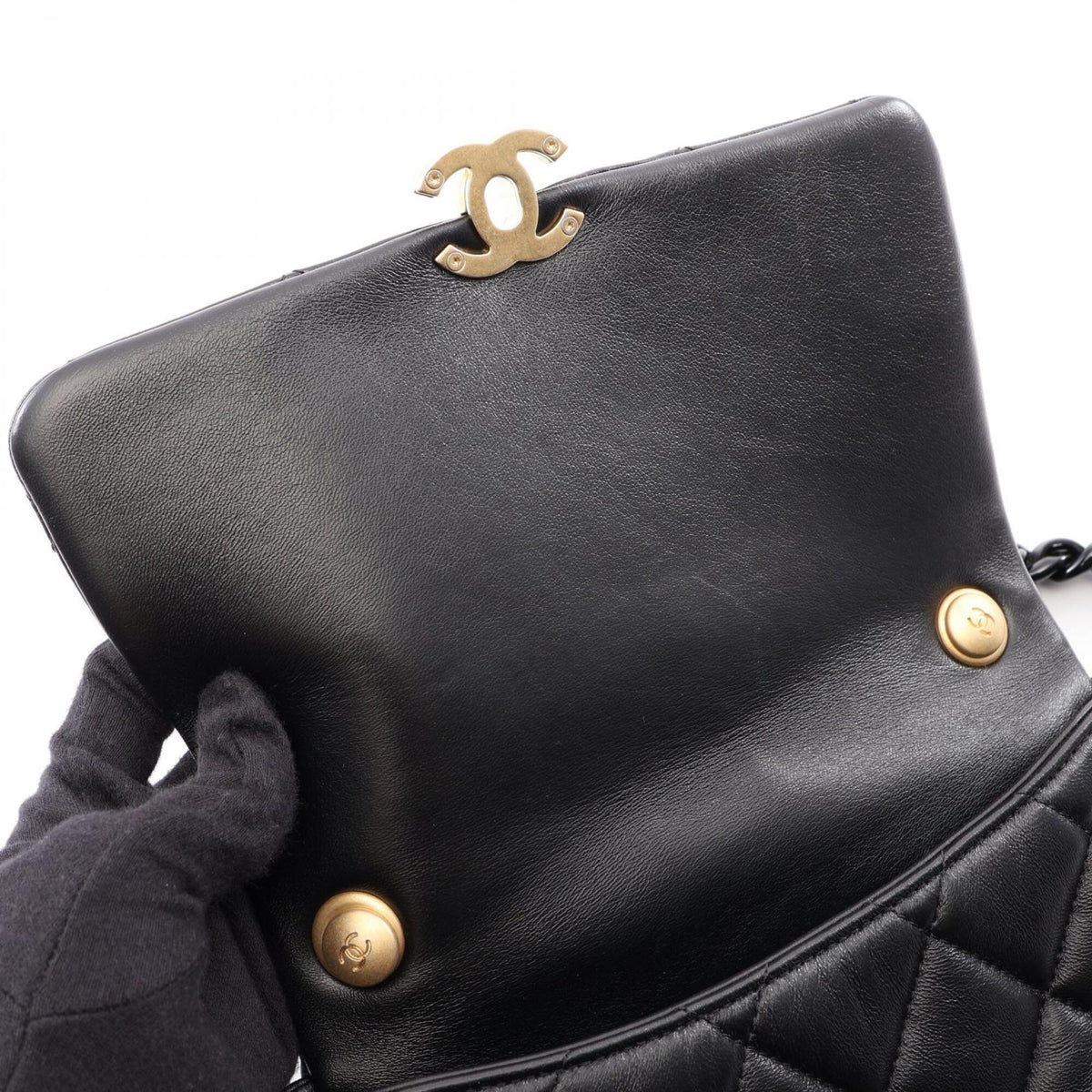 Chanel Matelasse Black Leather Handbag Shoulder Bag (Pre-Owned)