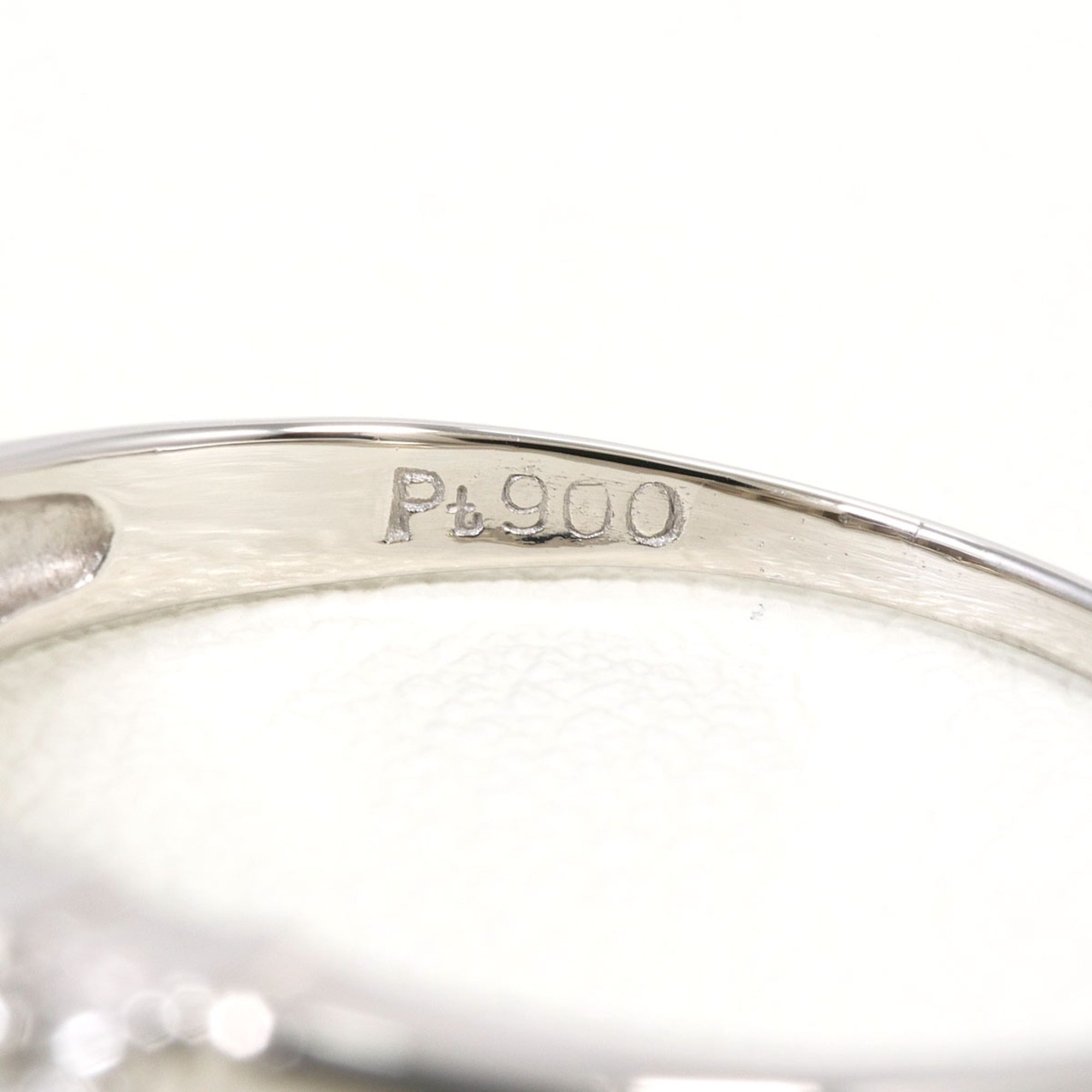 Unbranded Platinum Platinum 900 Band Ring (Pre-Owned)
