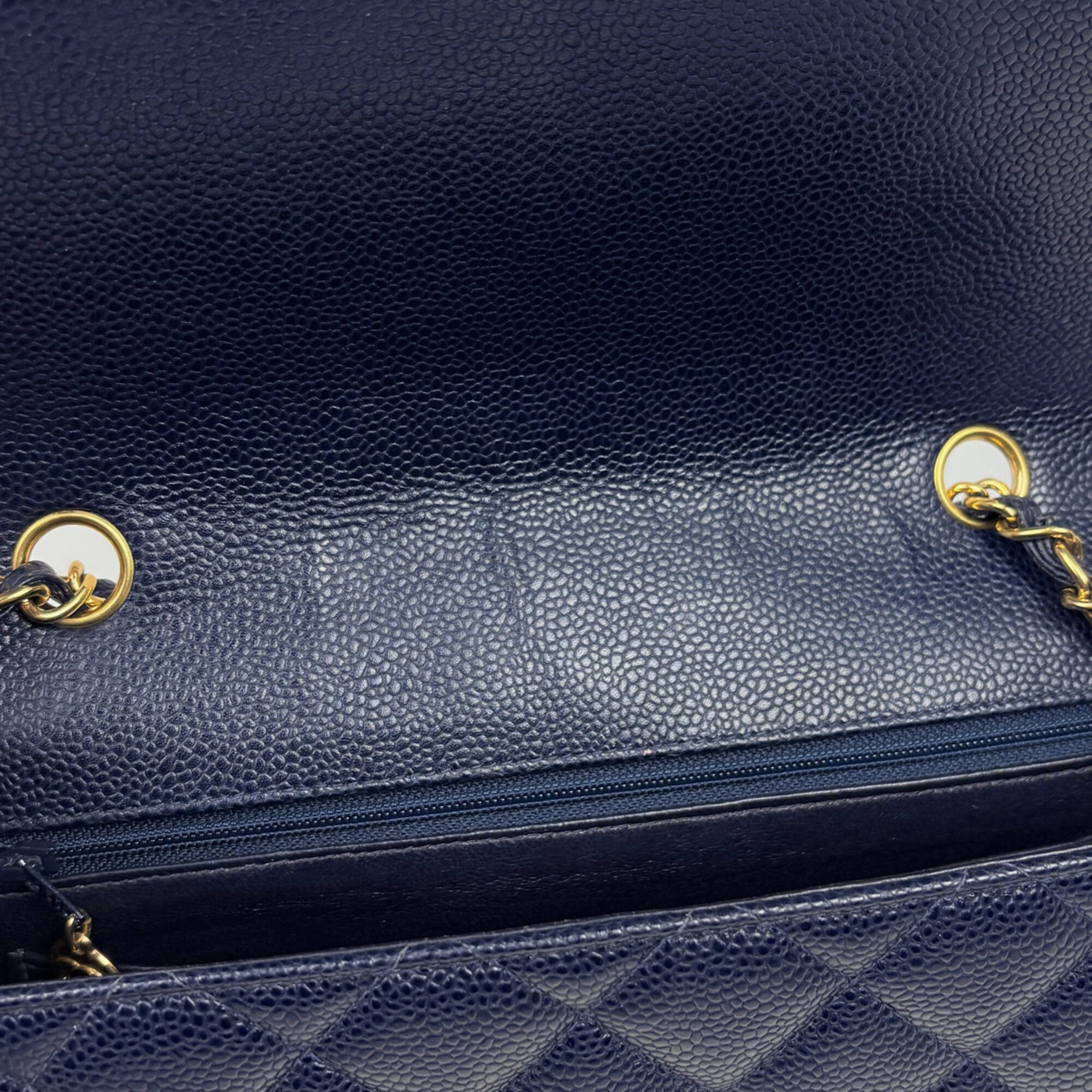 Chanel Navy Grained Calfskin Shoulder Bag (Pre-Owned)