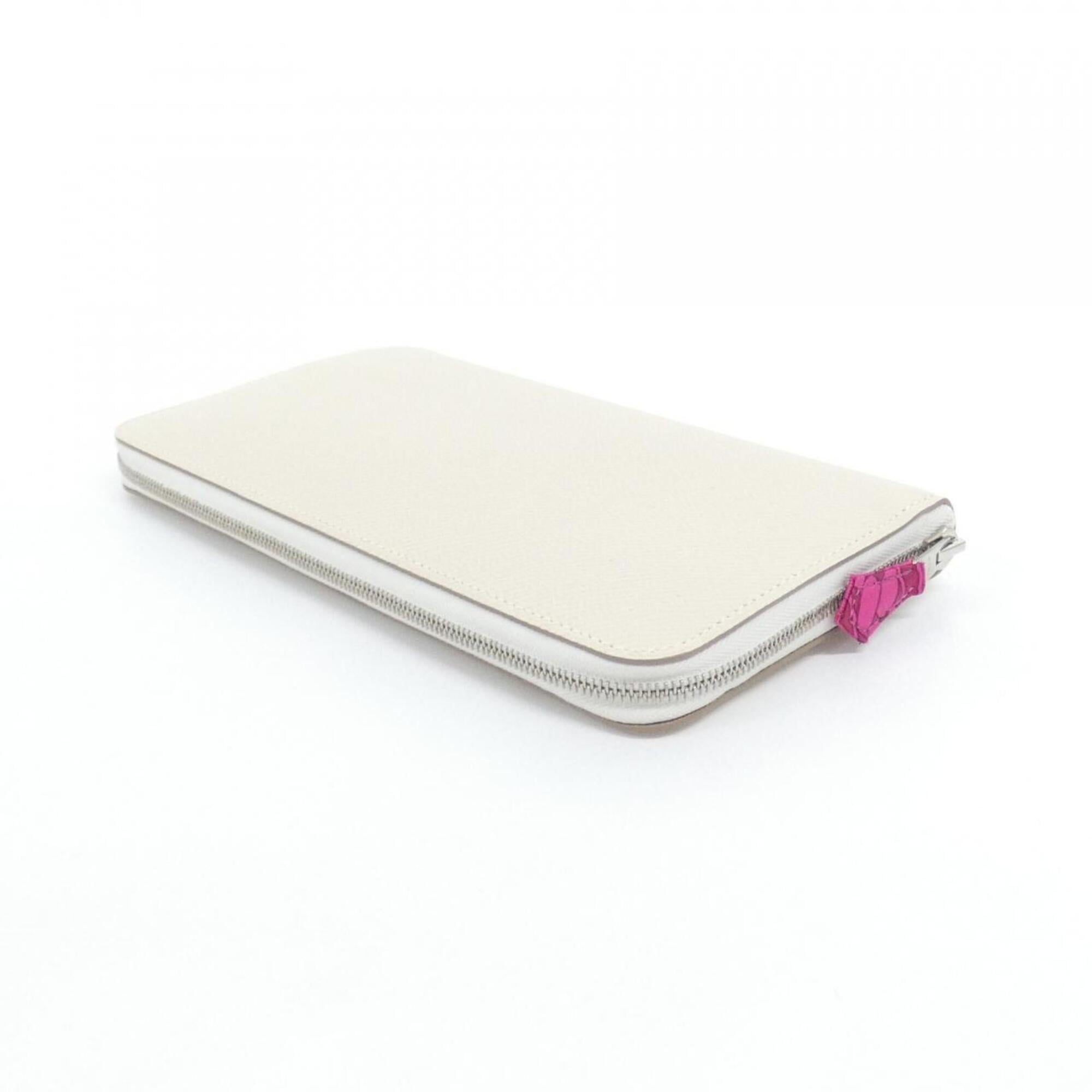 Hermes Rose Tyrien White Epsom Leather Silk Long Wallet (Bi-Fold) (Pre-Owned)