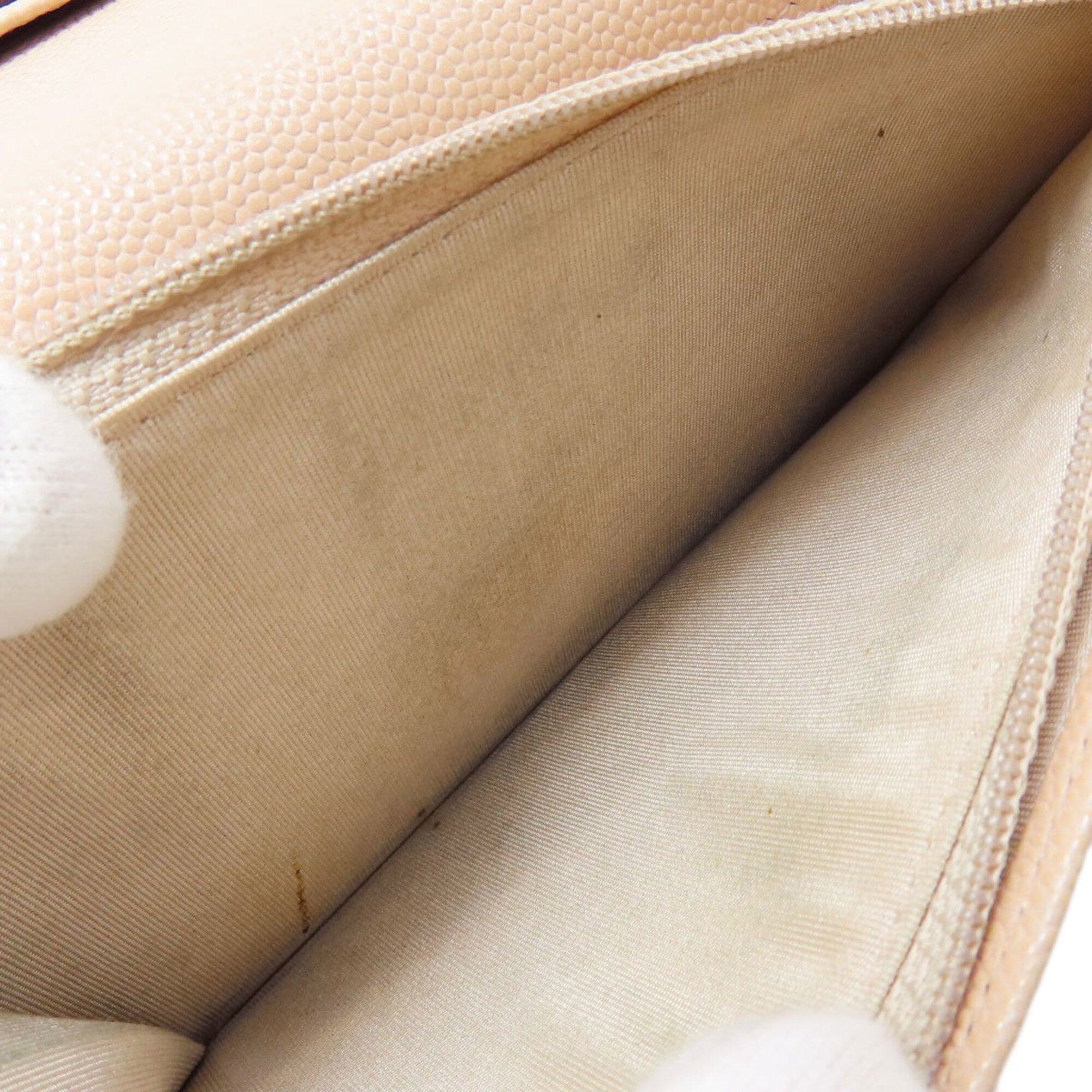 Chanel Beige Long Wallet (Bi-Fold) (Pre-Owned)
