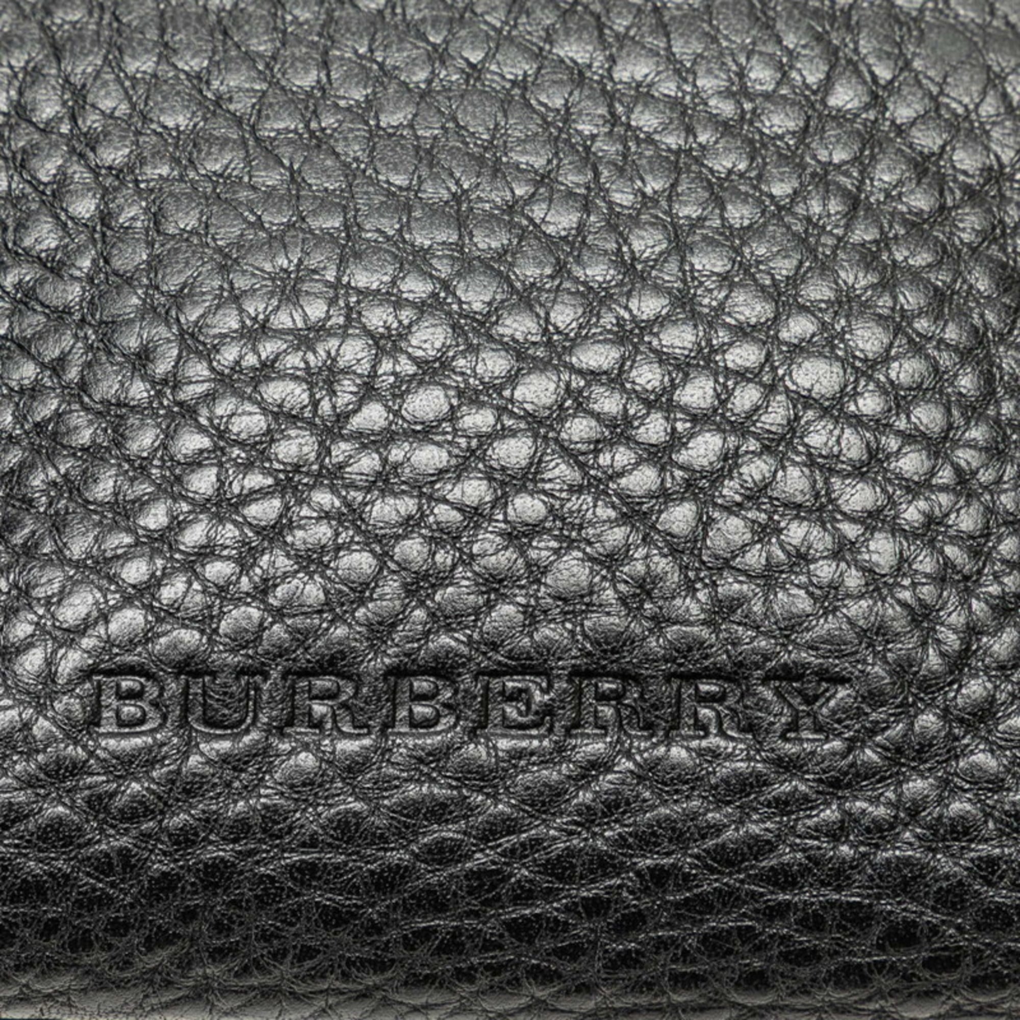 Burberry Black Leather Pochette Shoulder Bag (Pre-Owned)