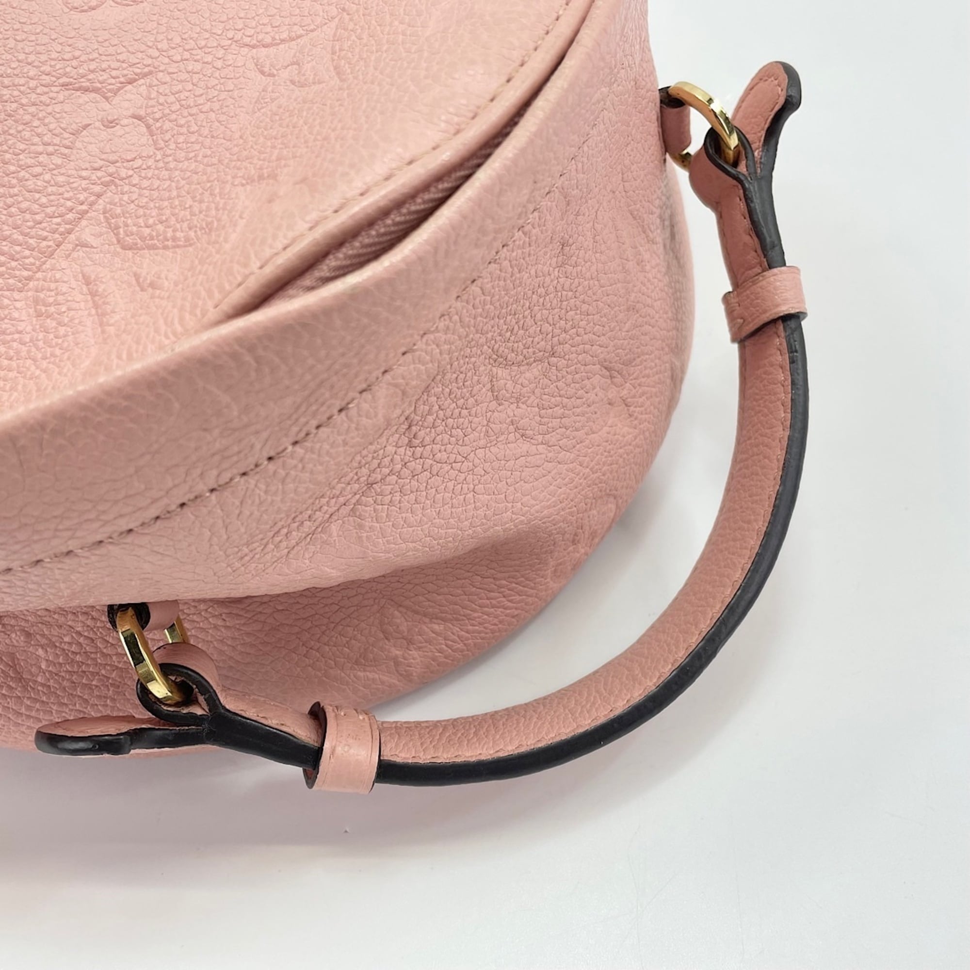 Louis Vuitton Pink Backpack (Pre-Owned)