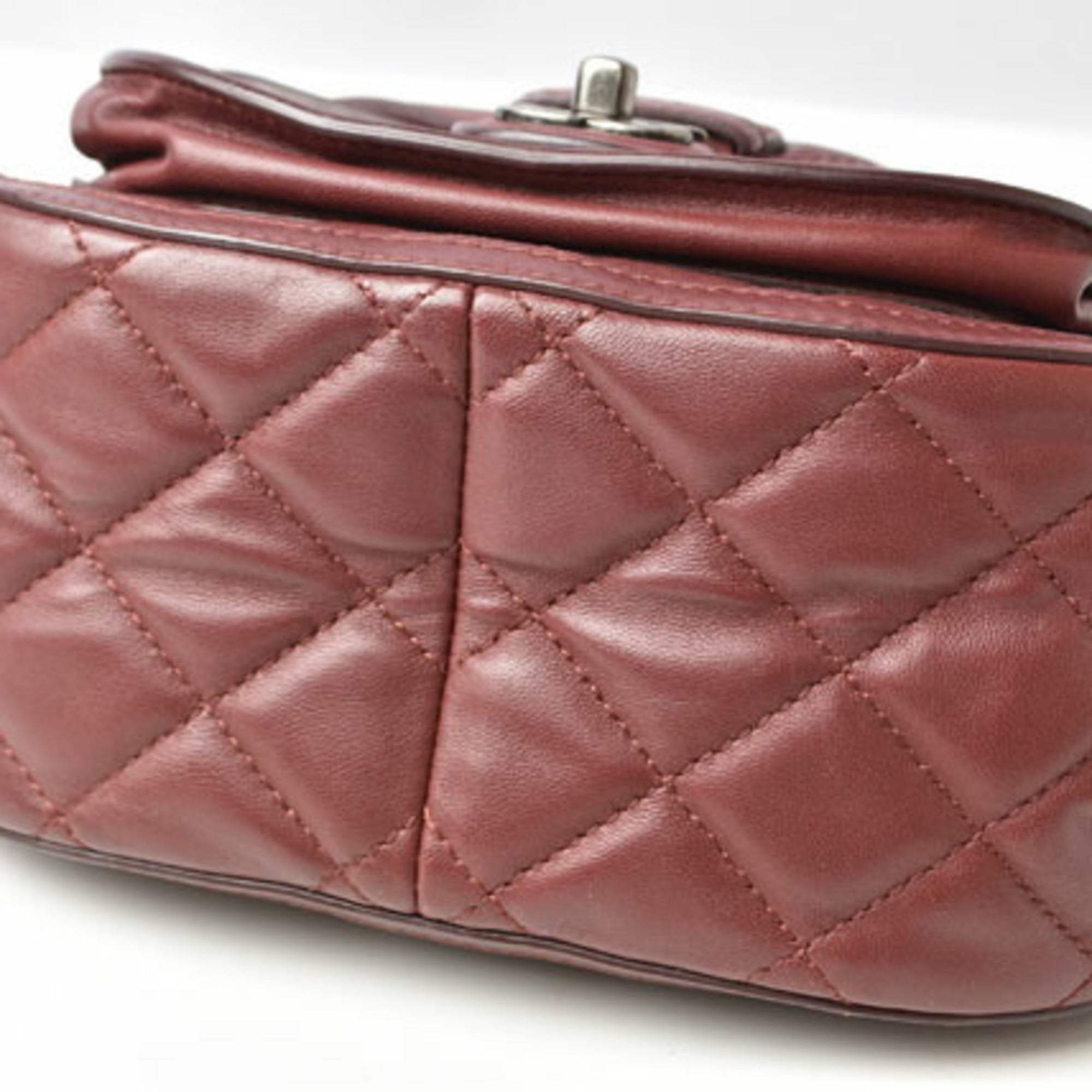 Chanel Bordeaux Saddle Bag Shoulder Bag (Pre-Owned)