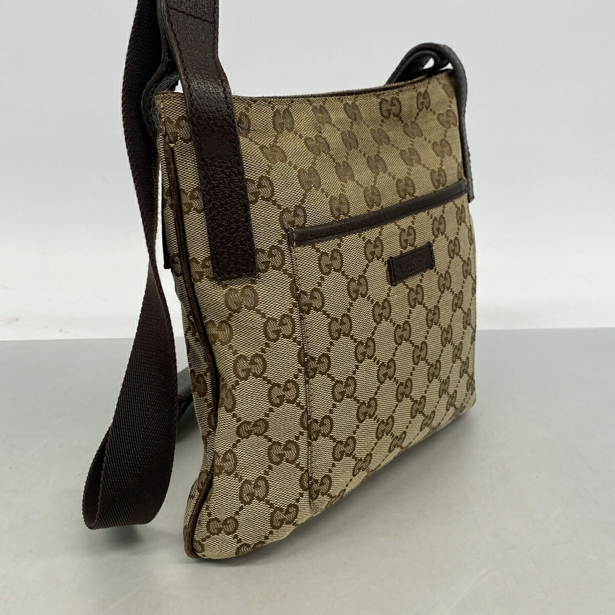 Gucci Beige Canvas Shoulder Bag (Pre-Owned)