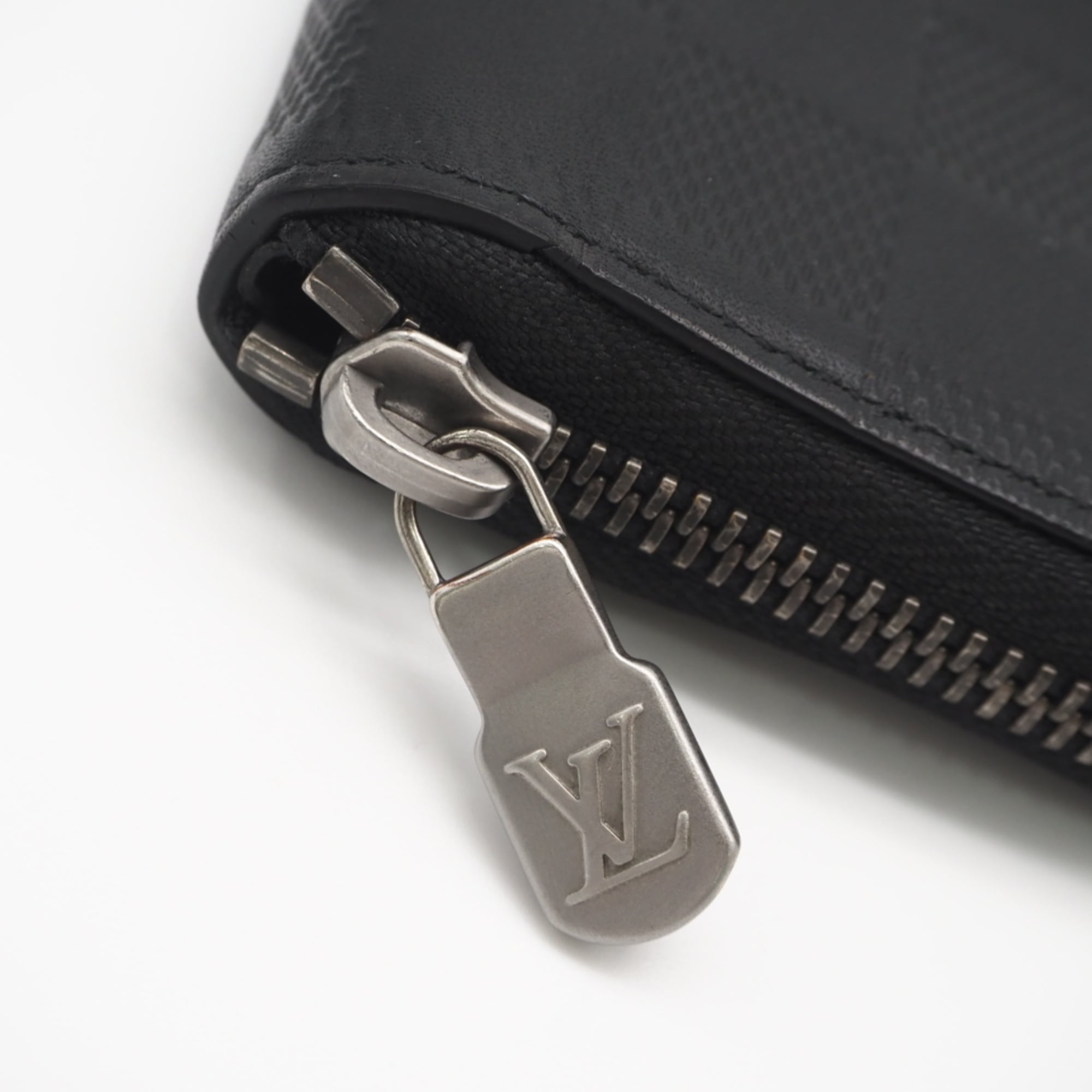 Louis Vuitton Black Damier Canvas Infini Onyx Damier Infini Long Wallet (Bi-Fold) (Pre-Owned)